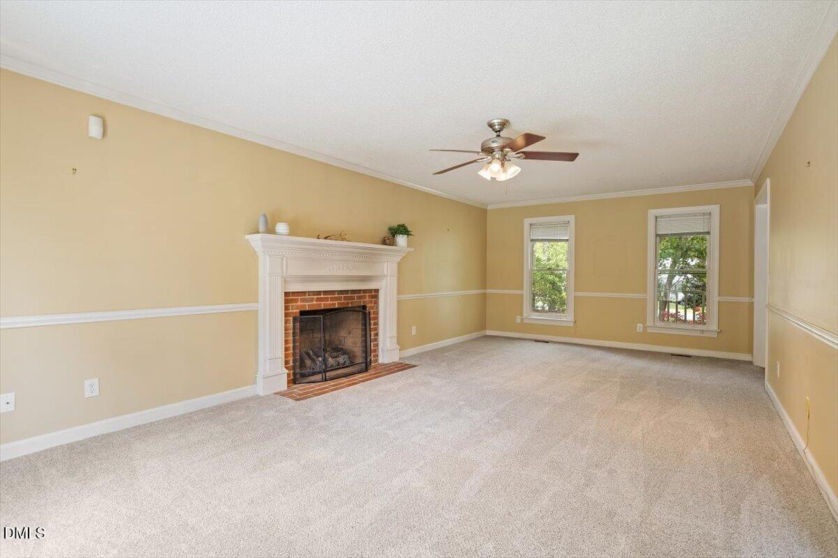 2700 Mary Marvin Trail