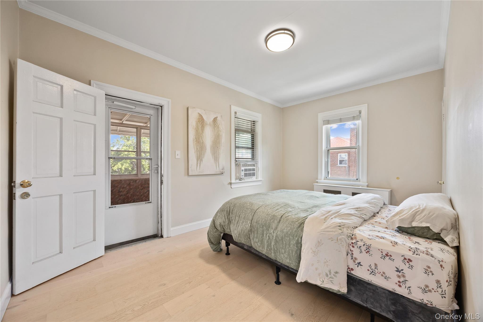 2328 Williamsbridge Road