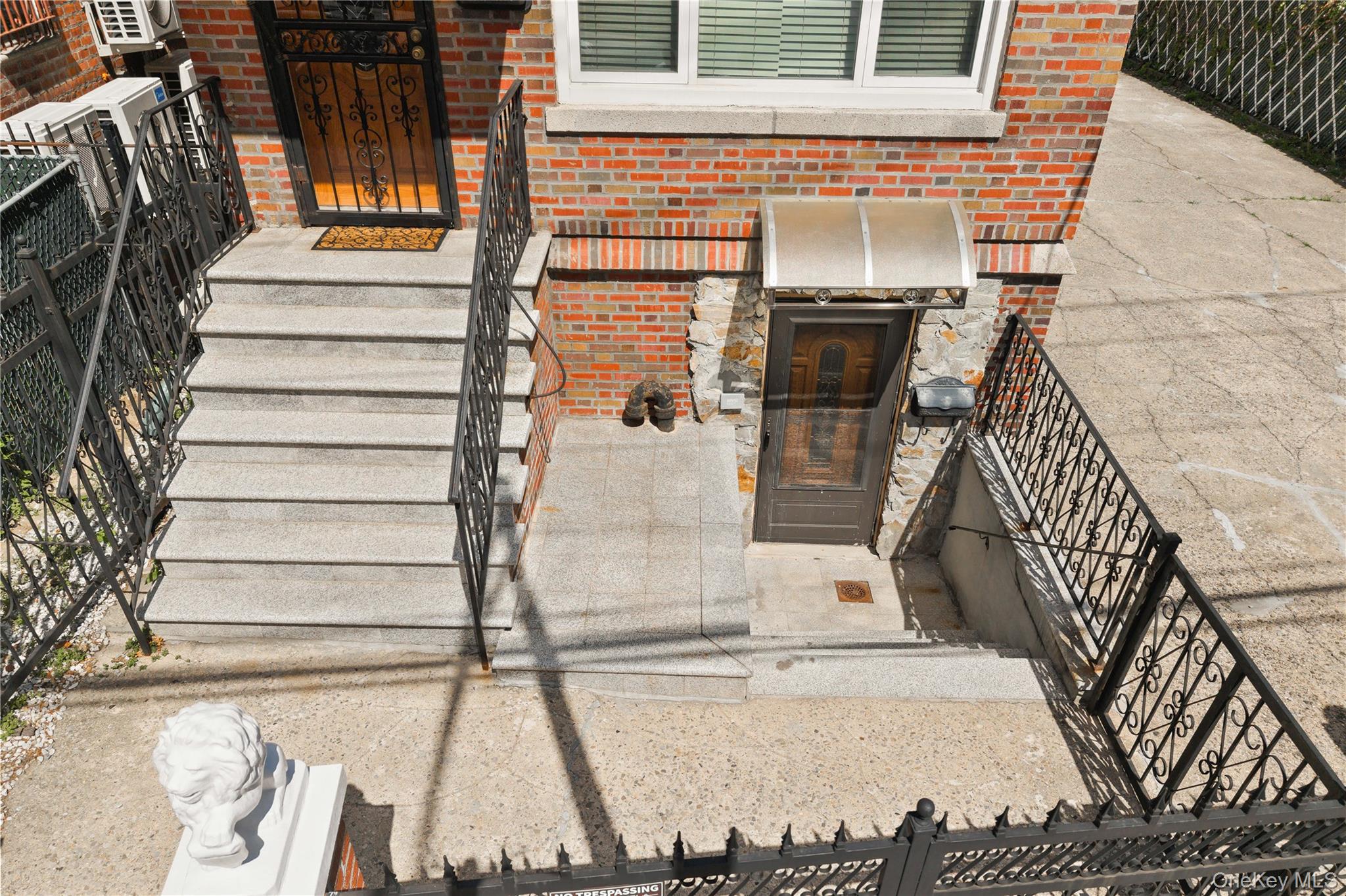 2328 Williamsbridge Road