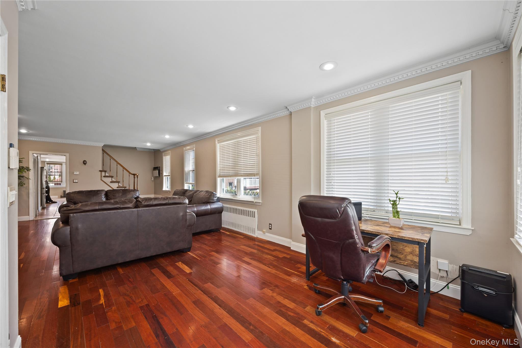 2328 Williamsbridge Road