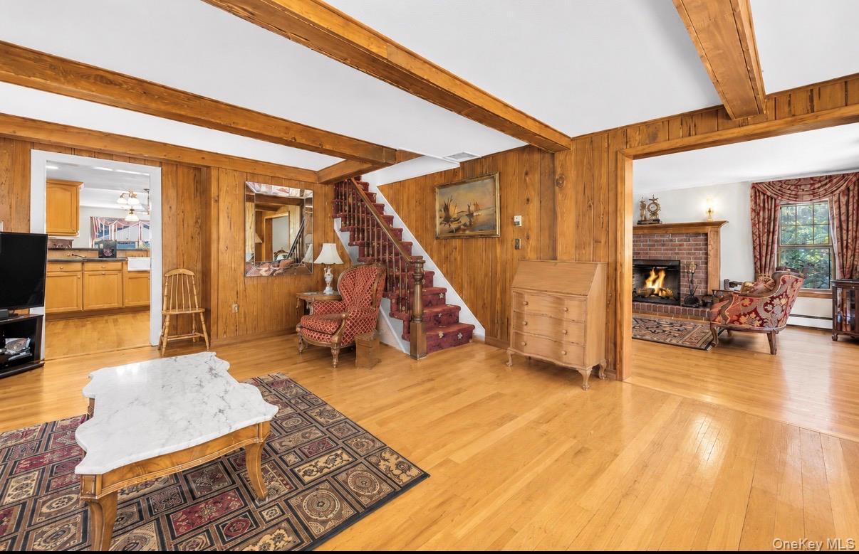111 Stony Hollow Road