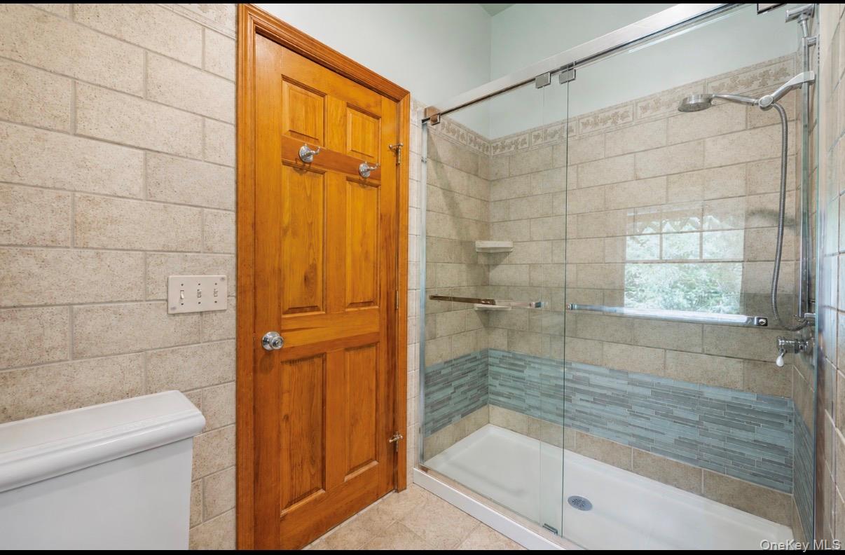 111 Stony Hollow Road