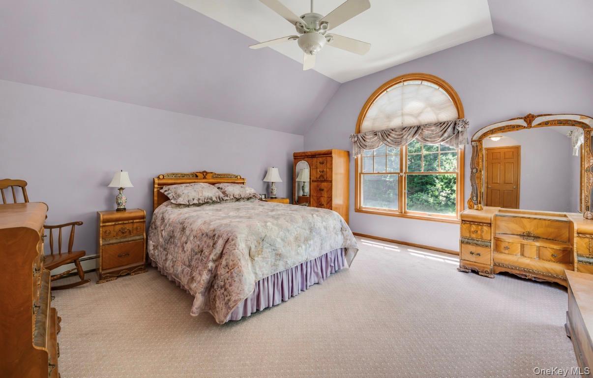 111 Stony Hollow Road