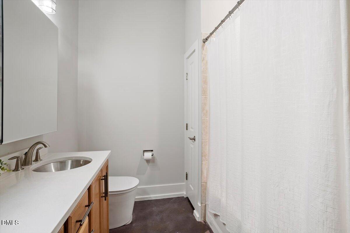 300 Finsbury Street Apt 115