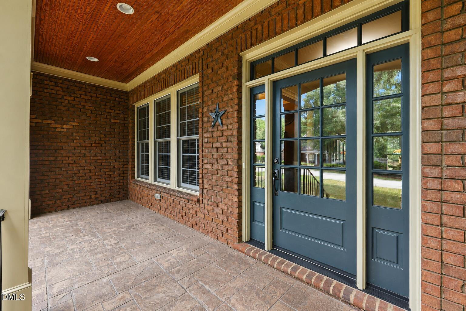 2612 Whistleberry Court