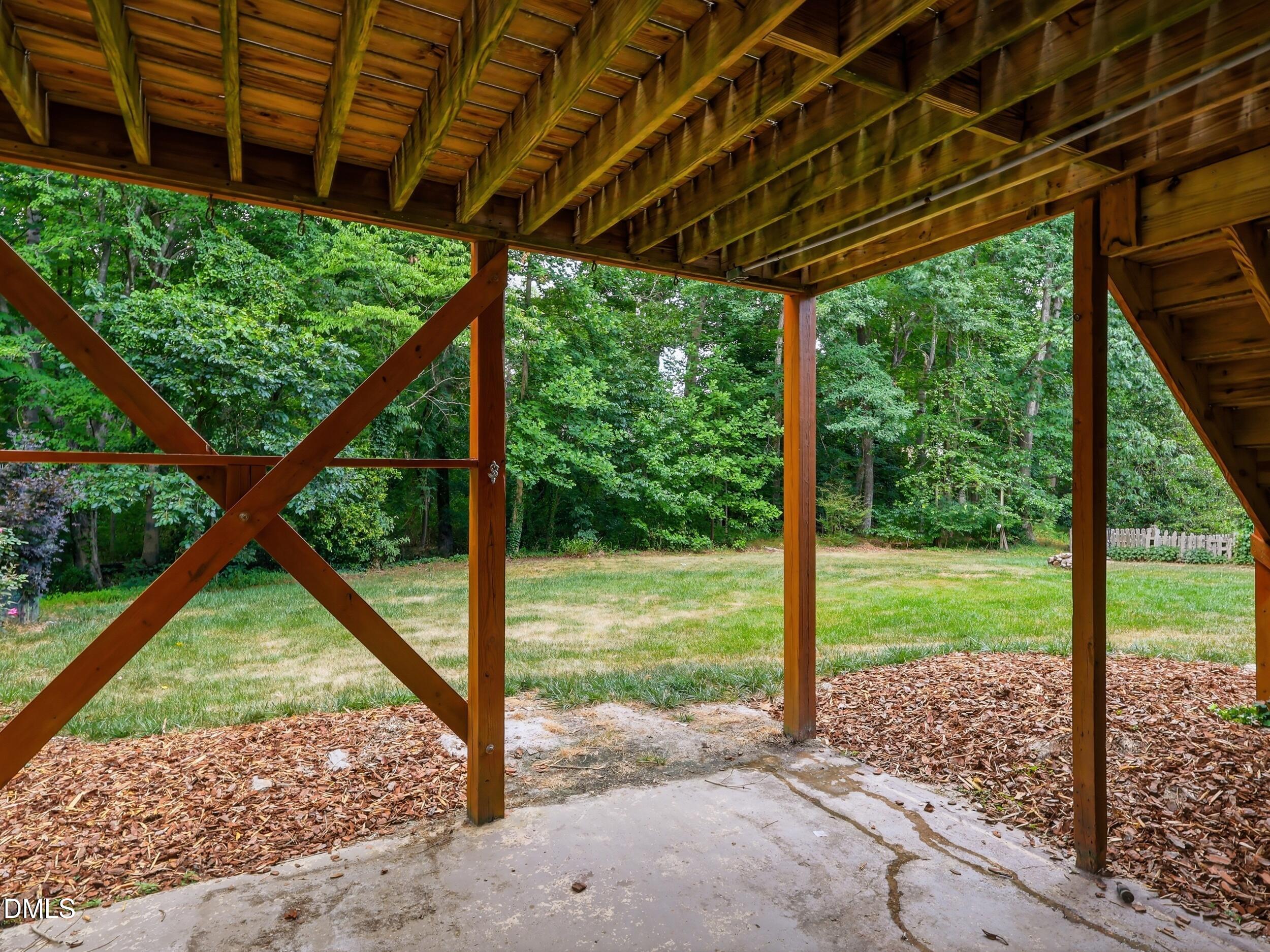 7312 Deer Track Drive