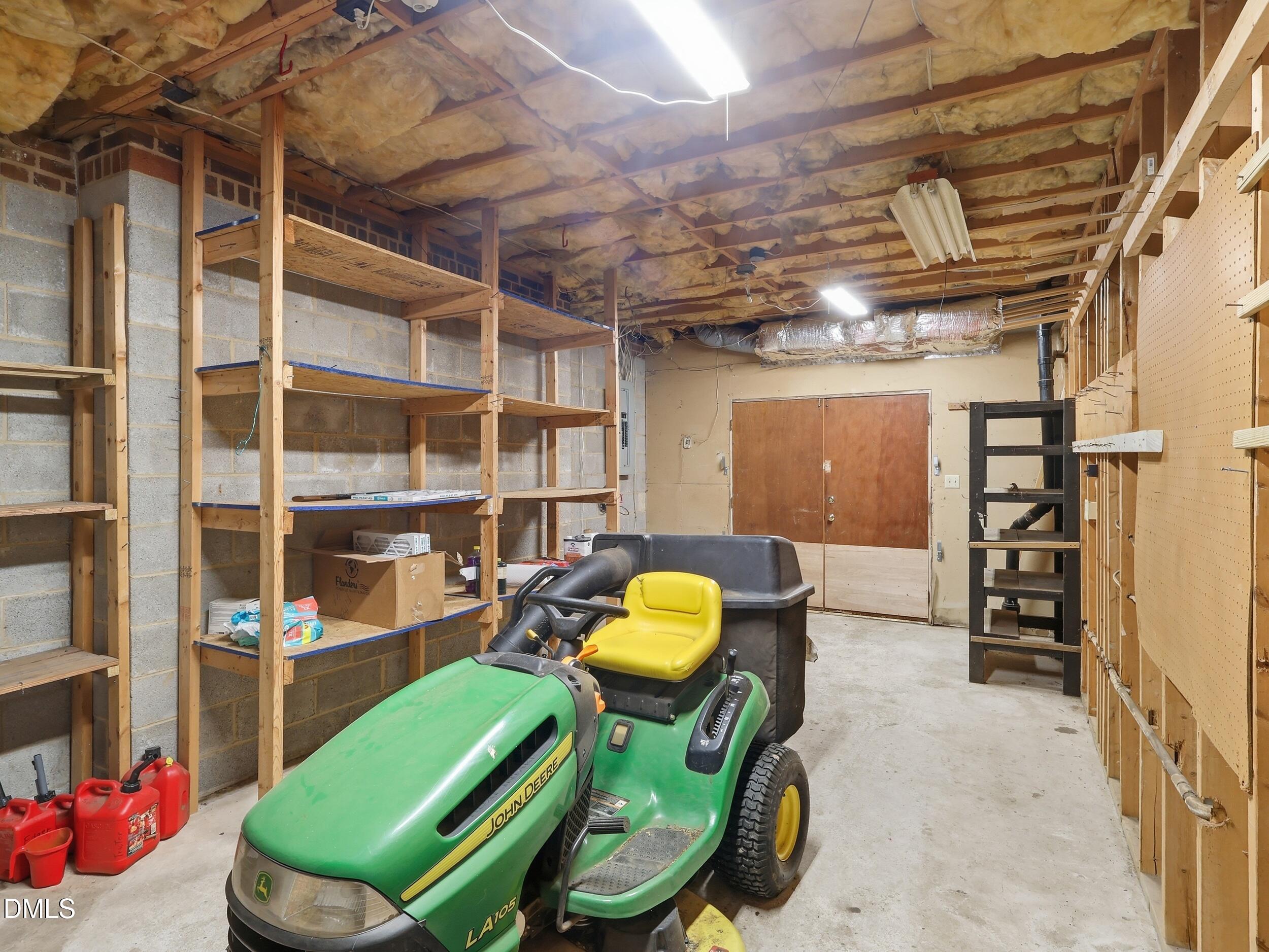 7312 Deer Track Drive