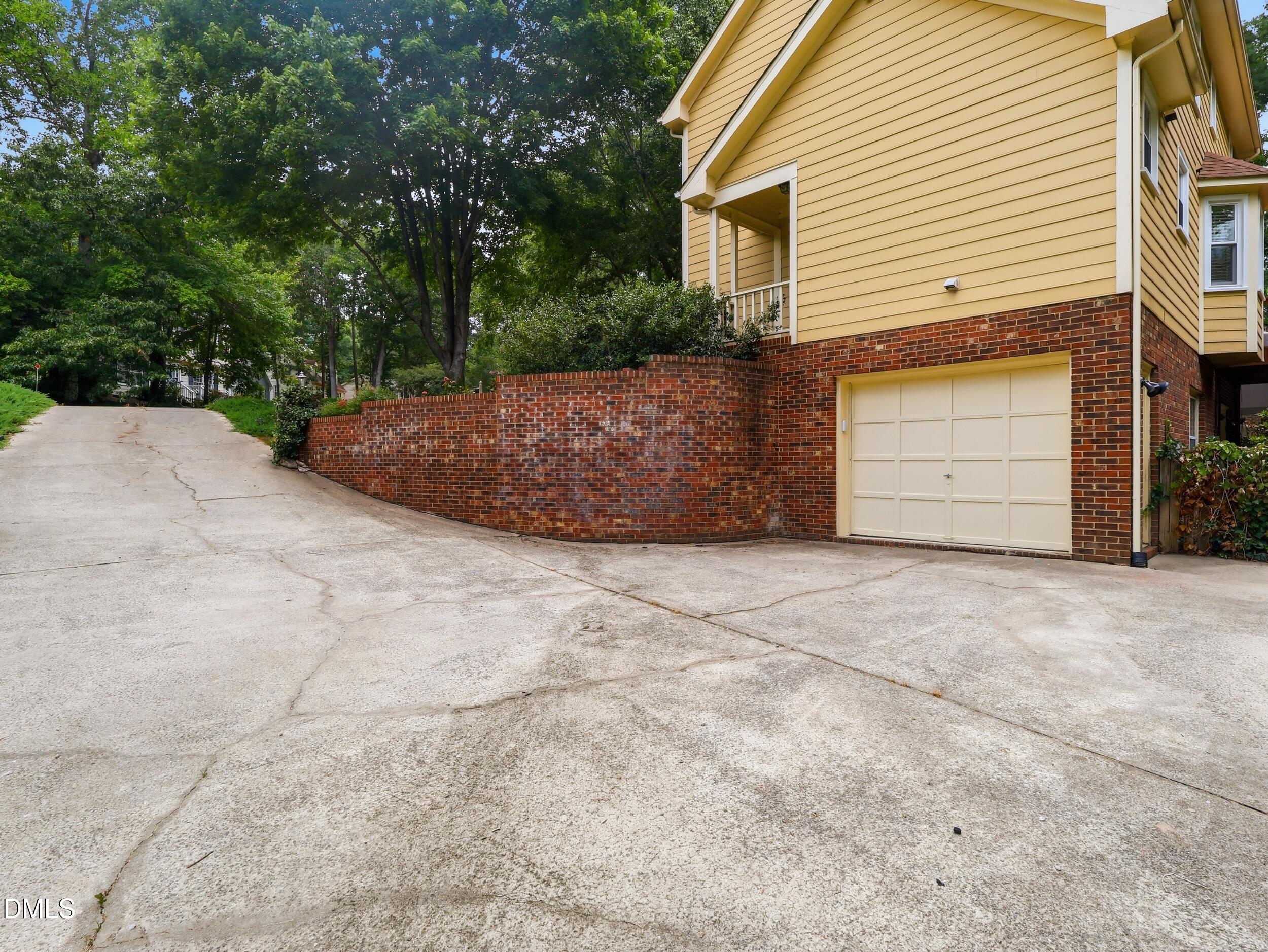 7312 Deer Track Drive