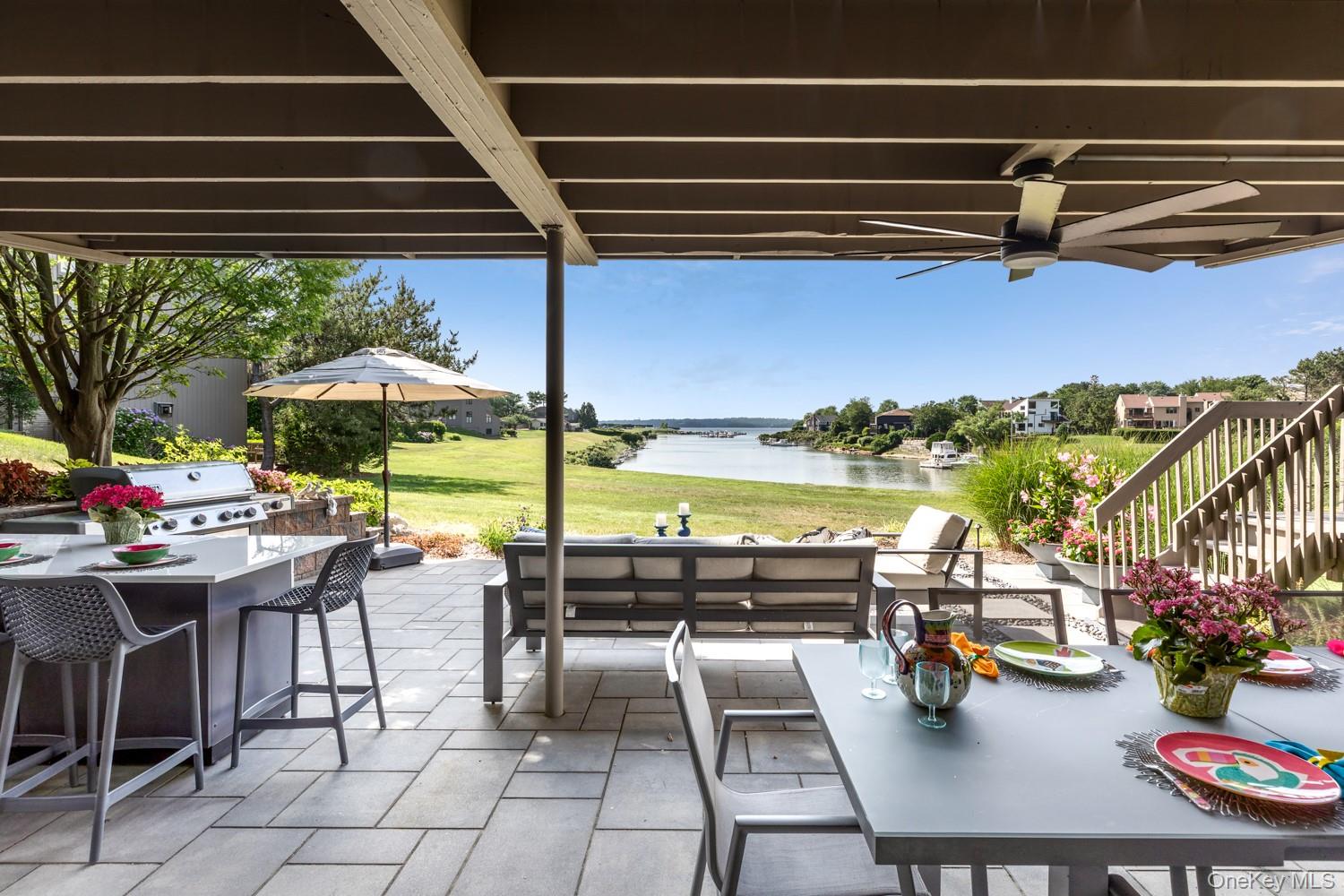 15 Harbour Point Drive