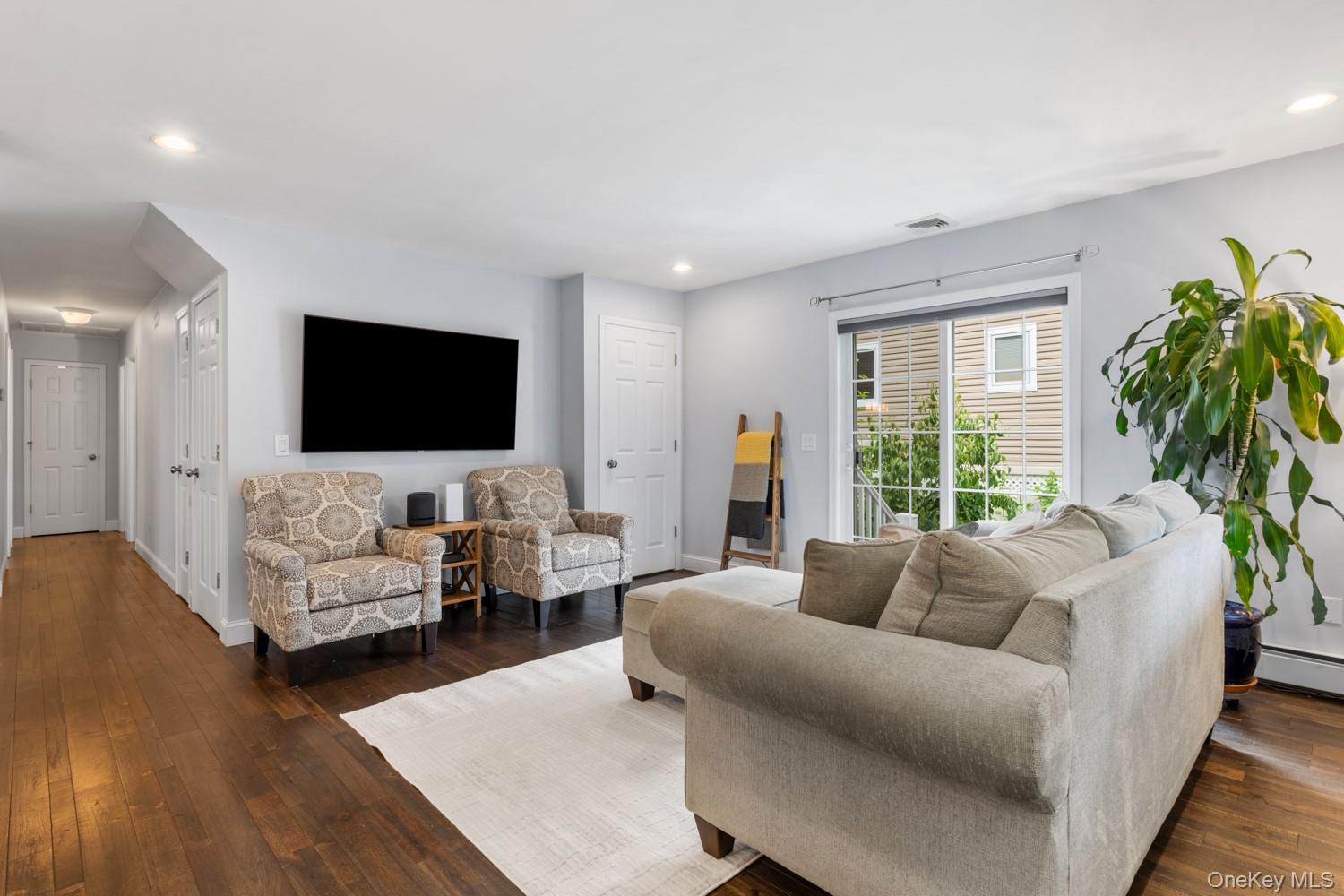 5 Glenmore Avenue