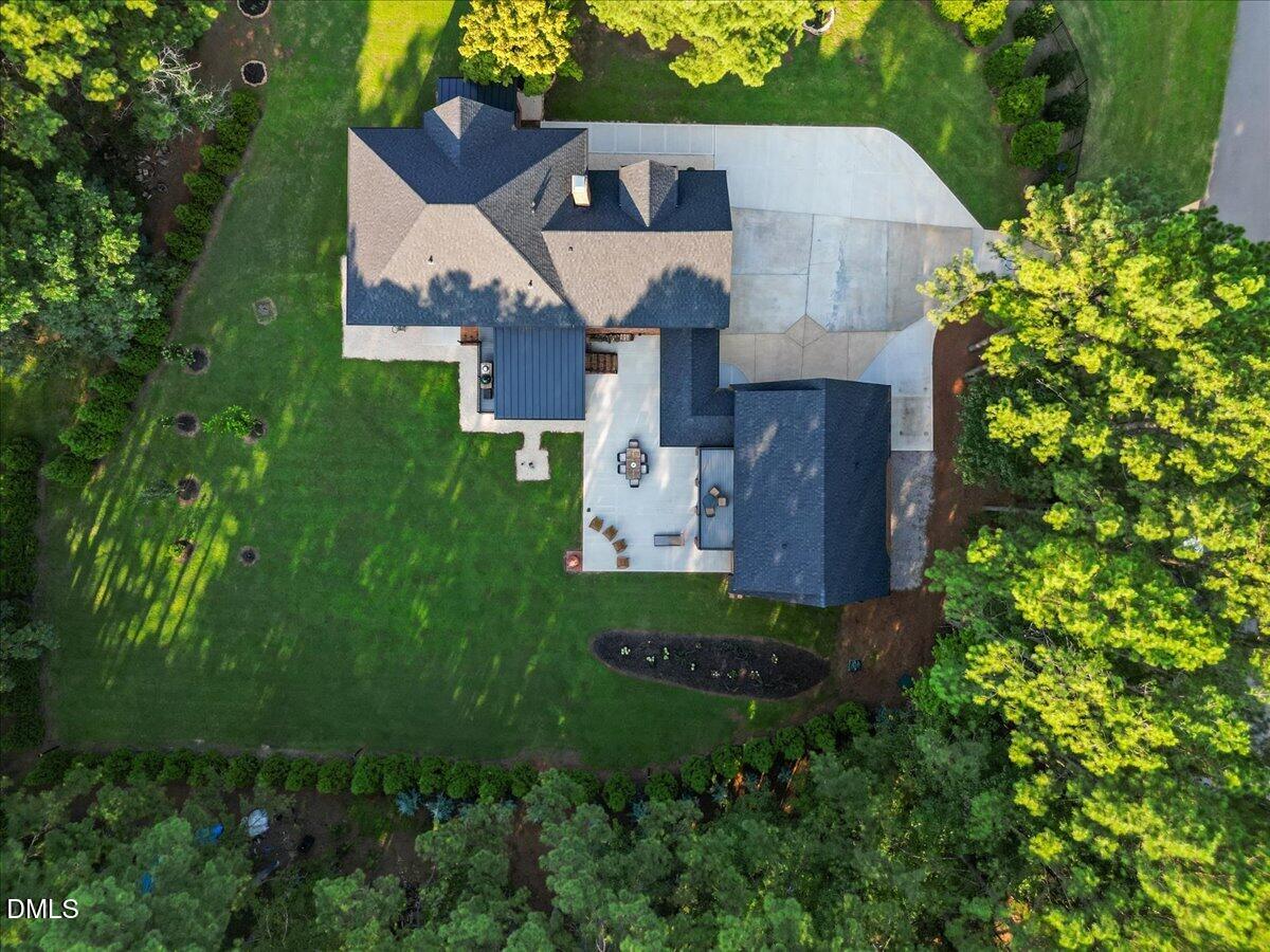 700 Lochgarton Lane