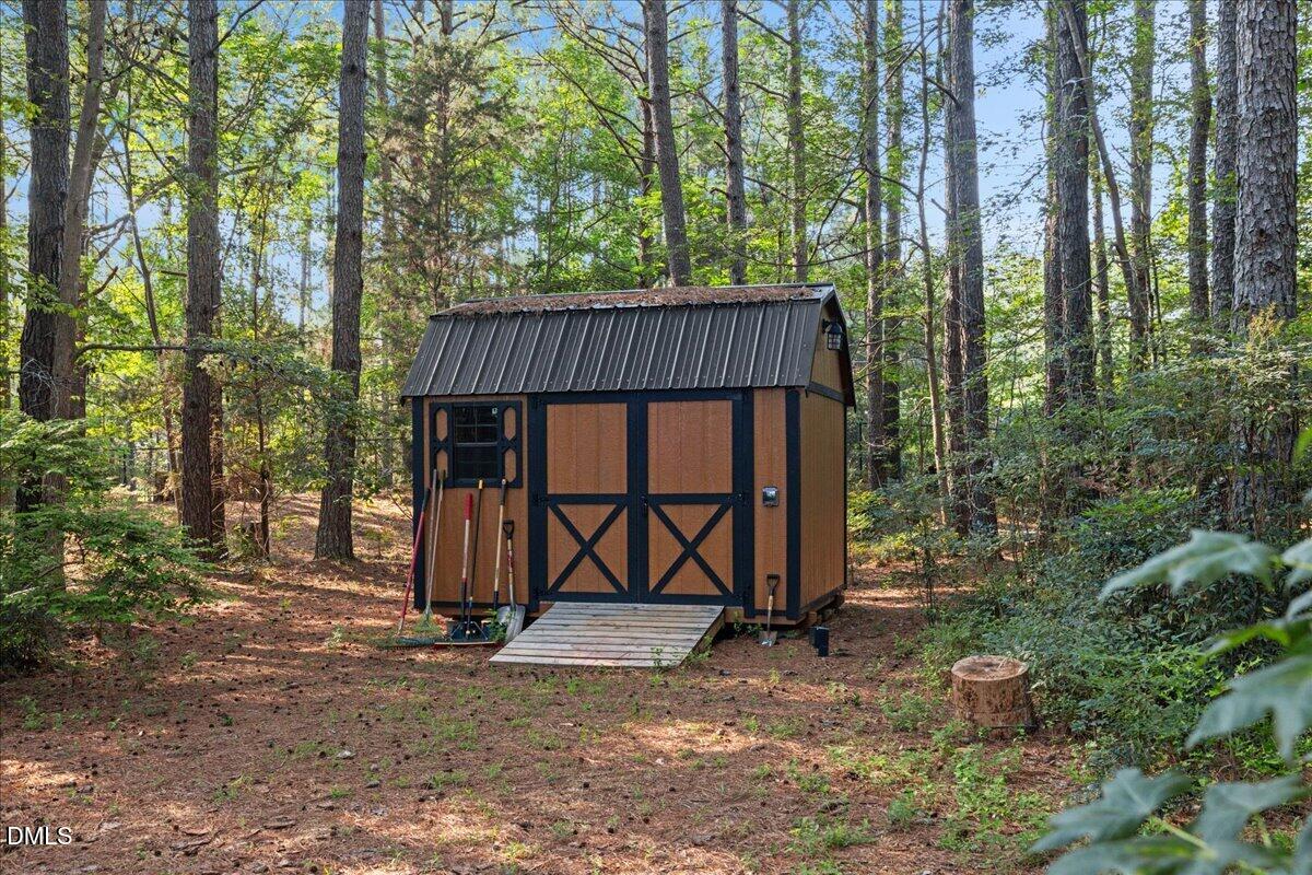 700 Lochgarton Lane