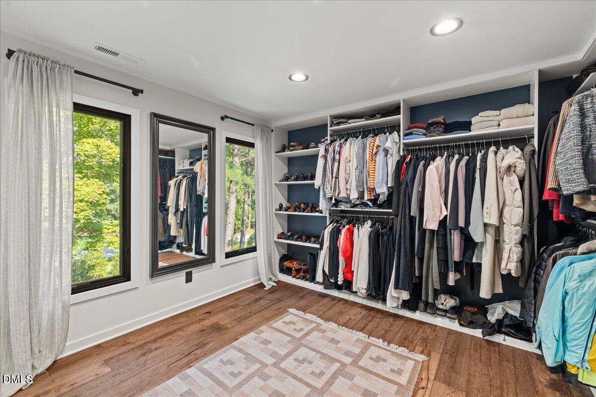 700 Lochgarton Lane