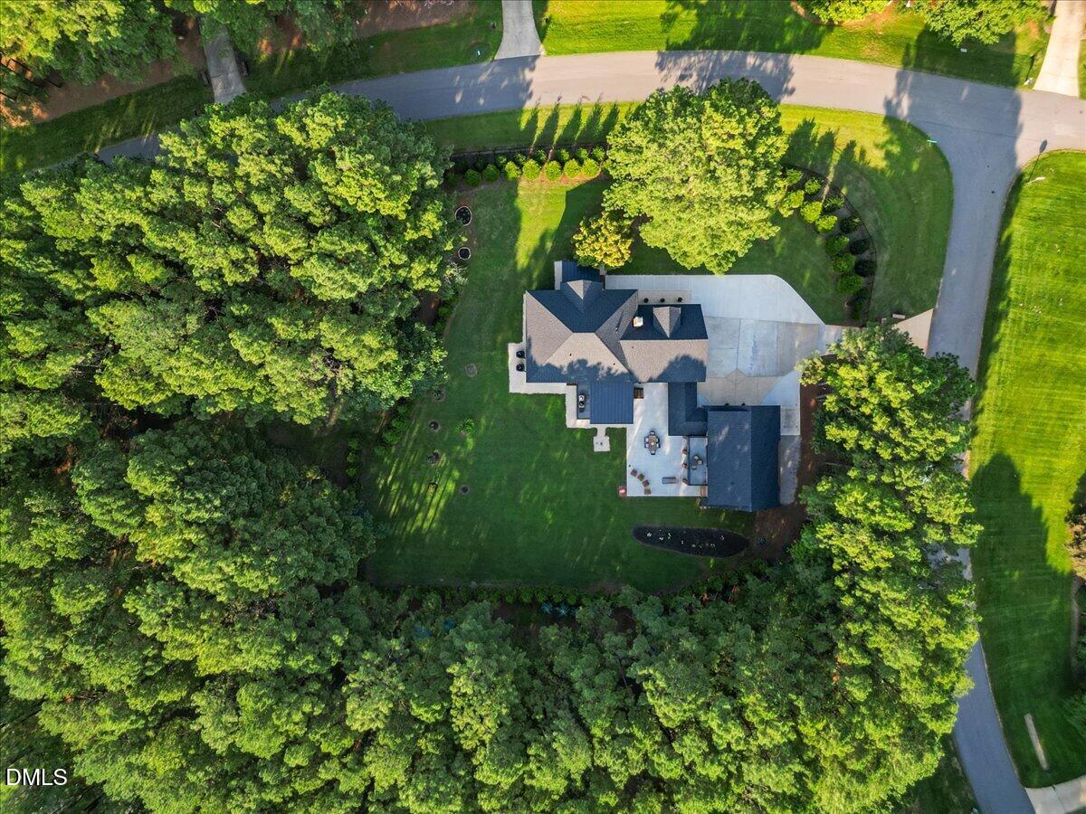 700 Lochgarton Lane
