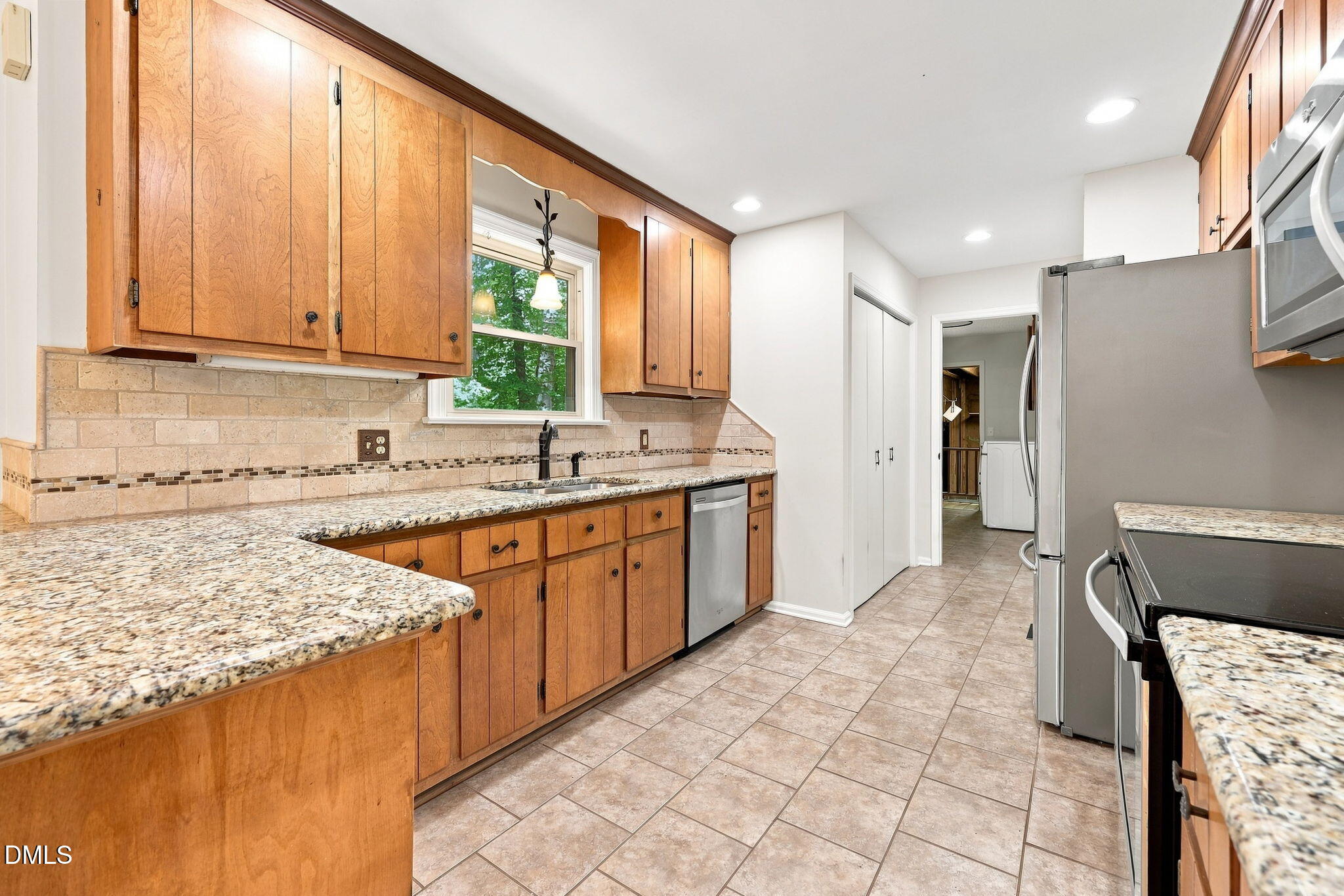 714 Wendy Way