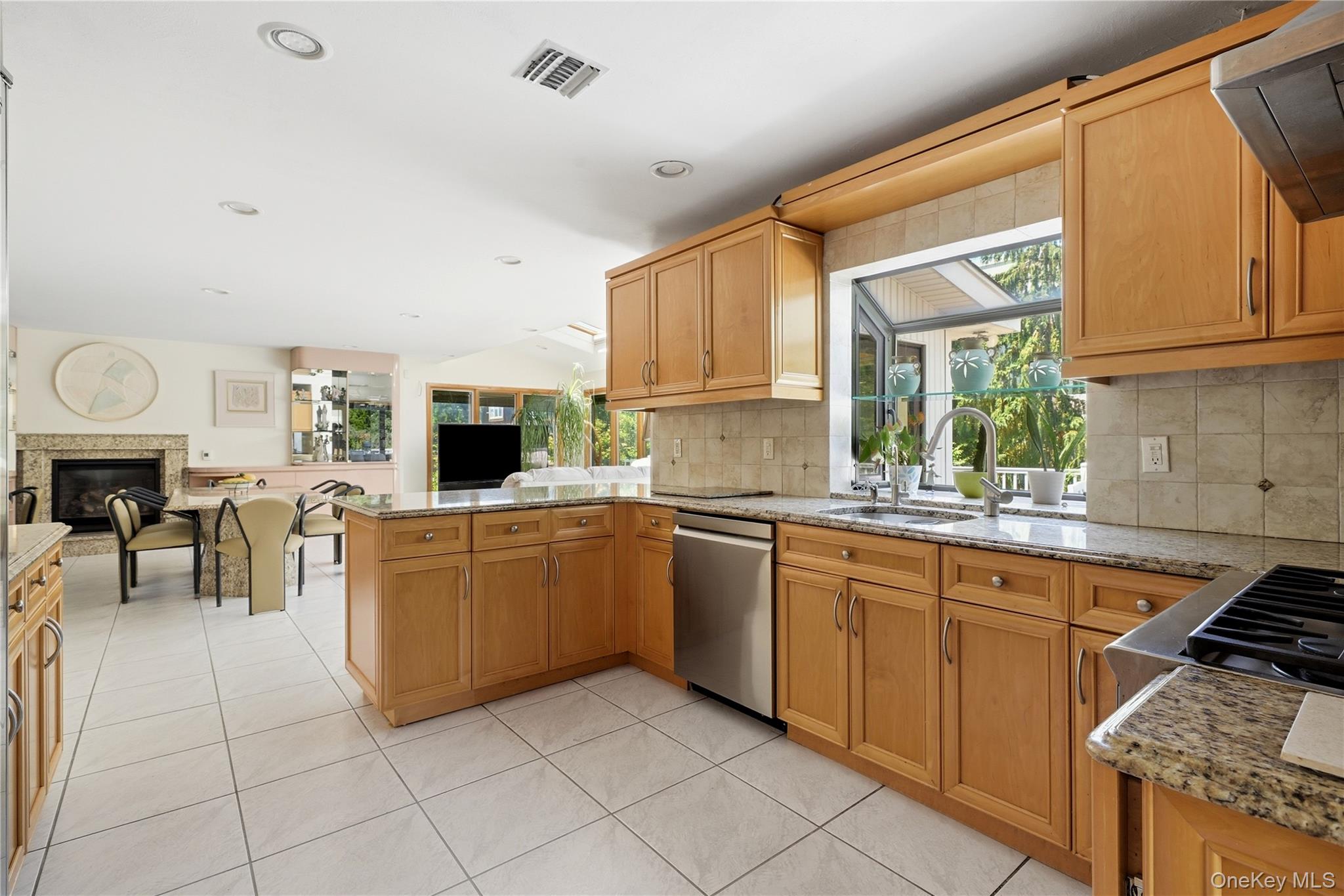 1233 Beech Street Unit: 54