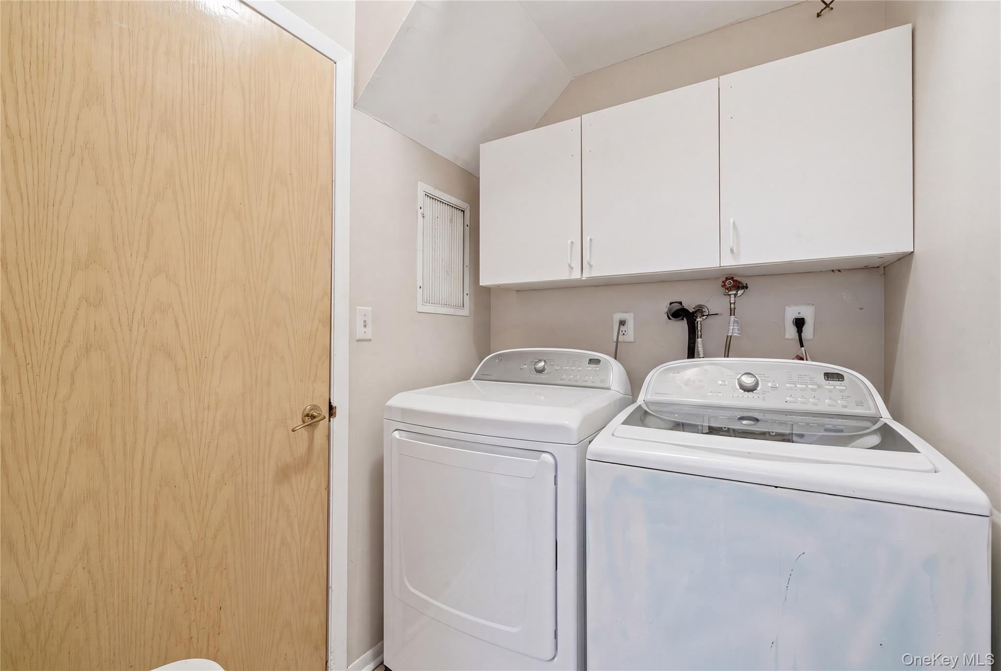 1233 Beech Street Unit: 54