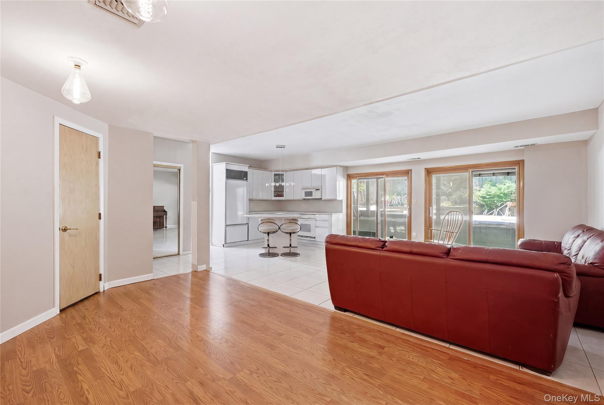 1233 Beech Street Unit: 54