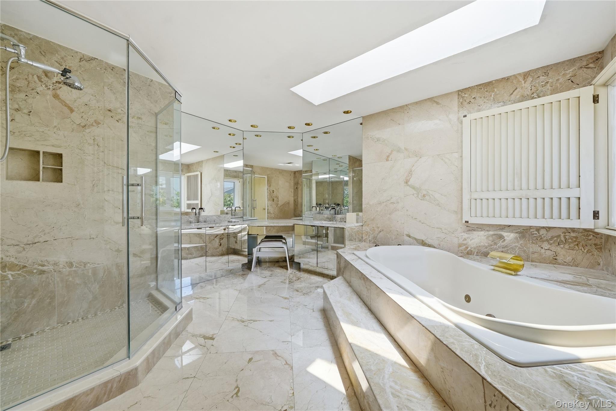 1233 Beech Street Unit: 54