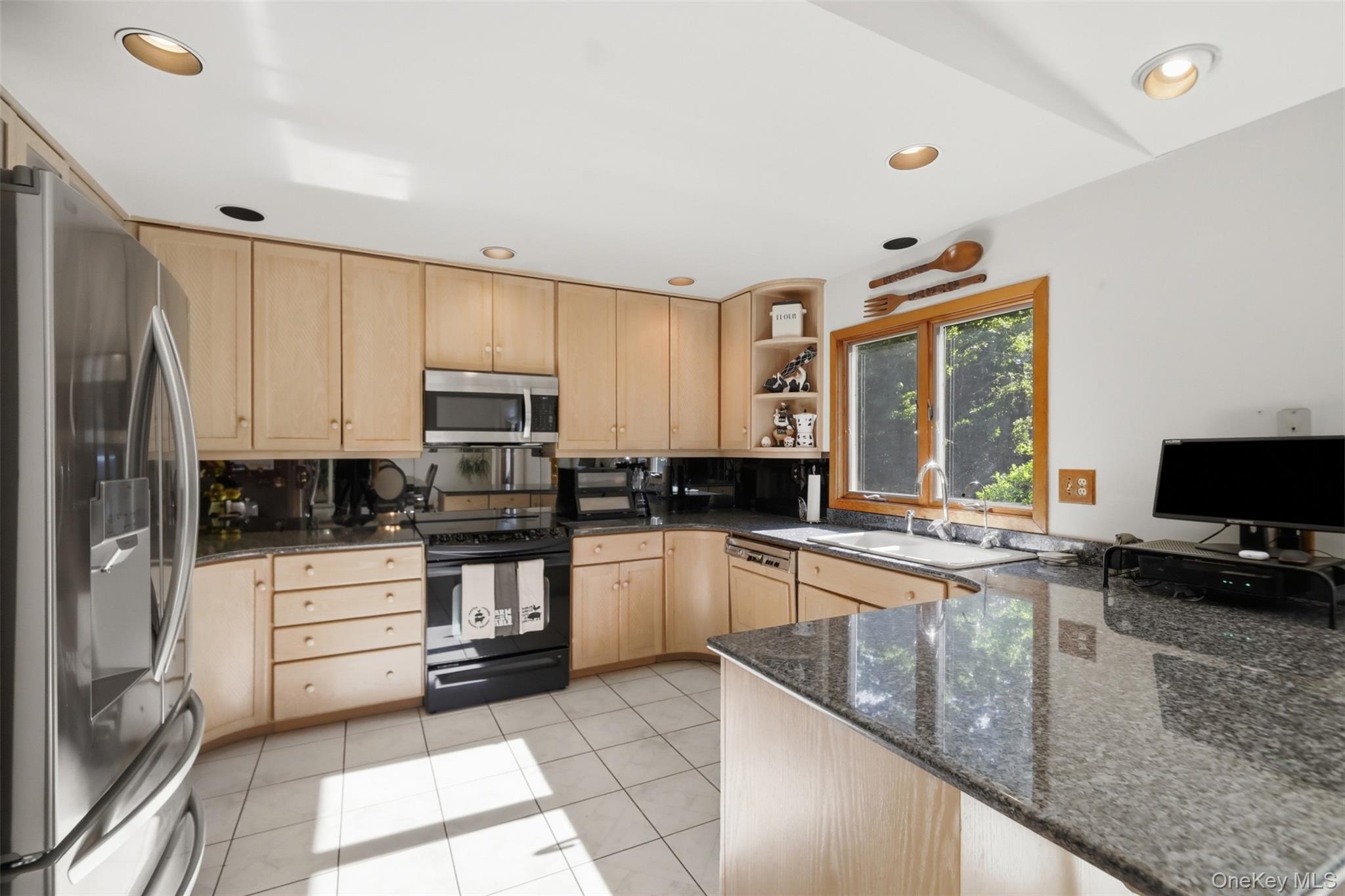 985 Craigville Road