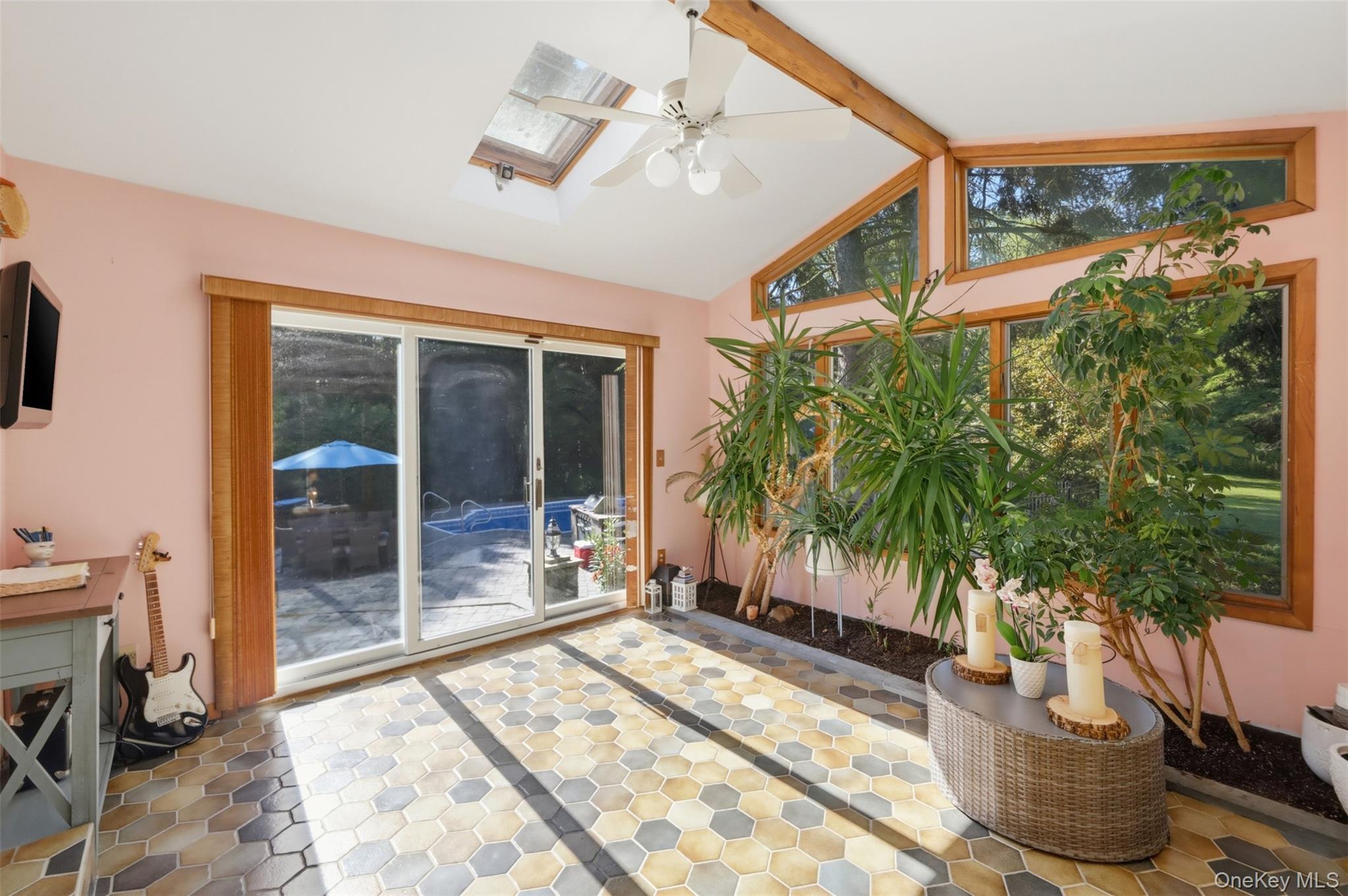 985 Craigville Road