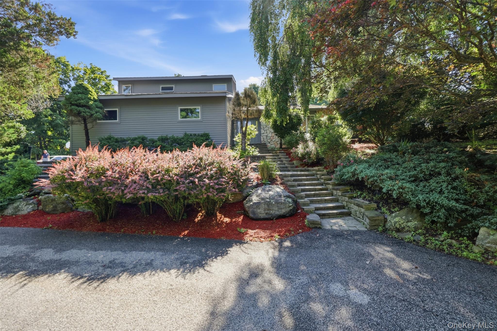 985 Craigville Road