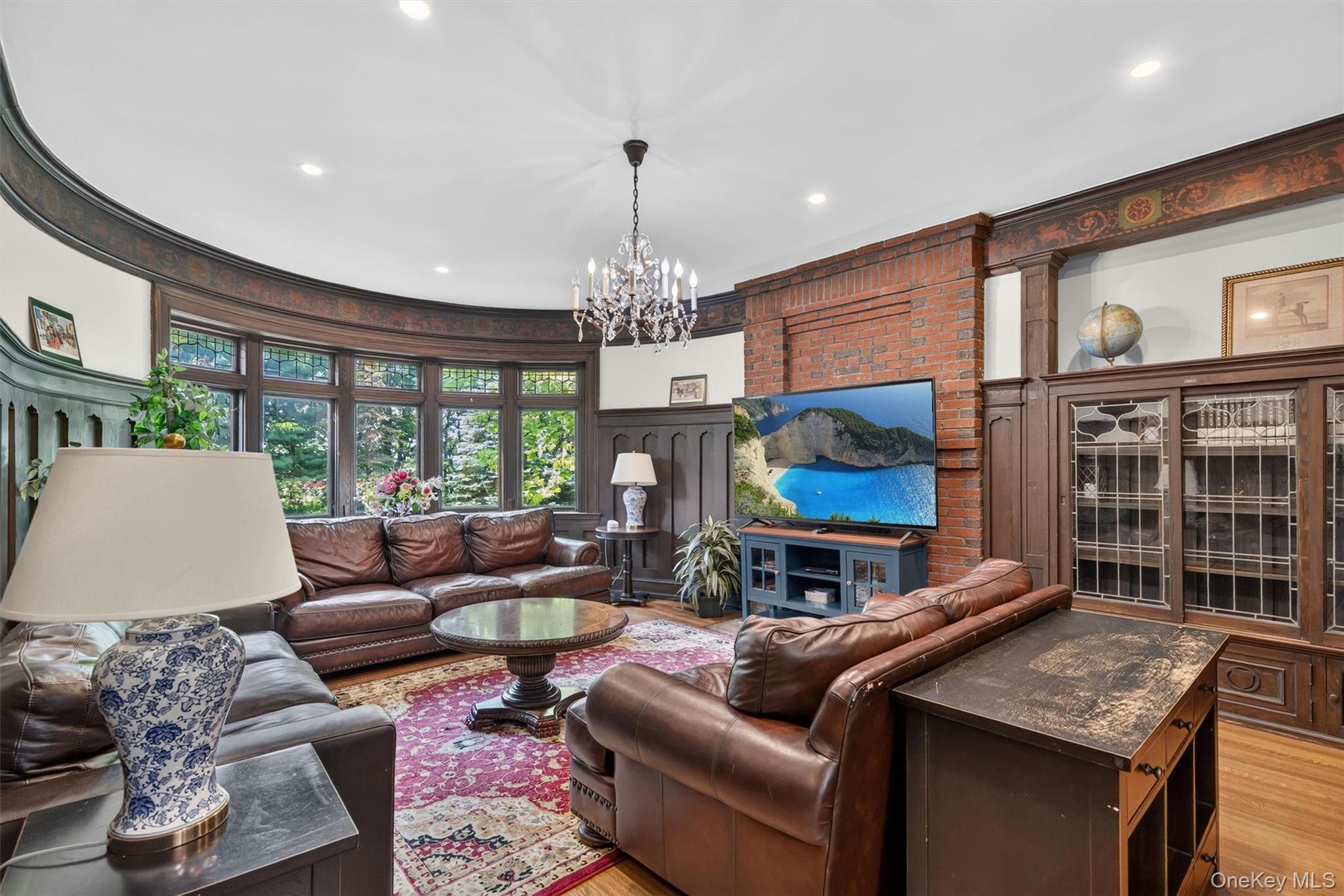 157 Arcadia Road