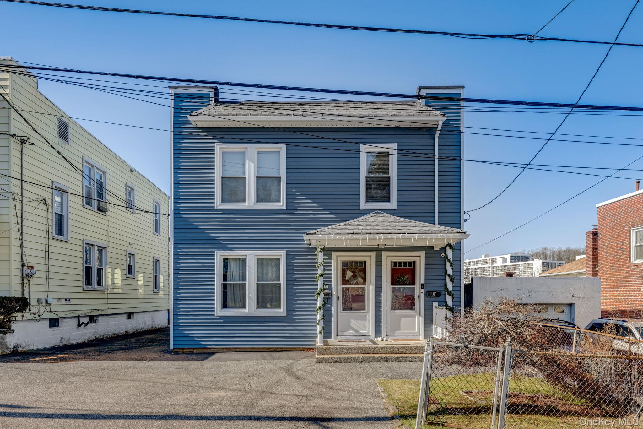 7 4th Street Unit: 2