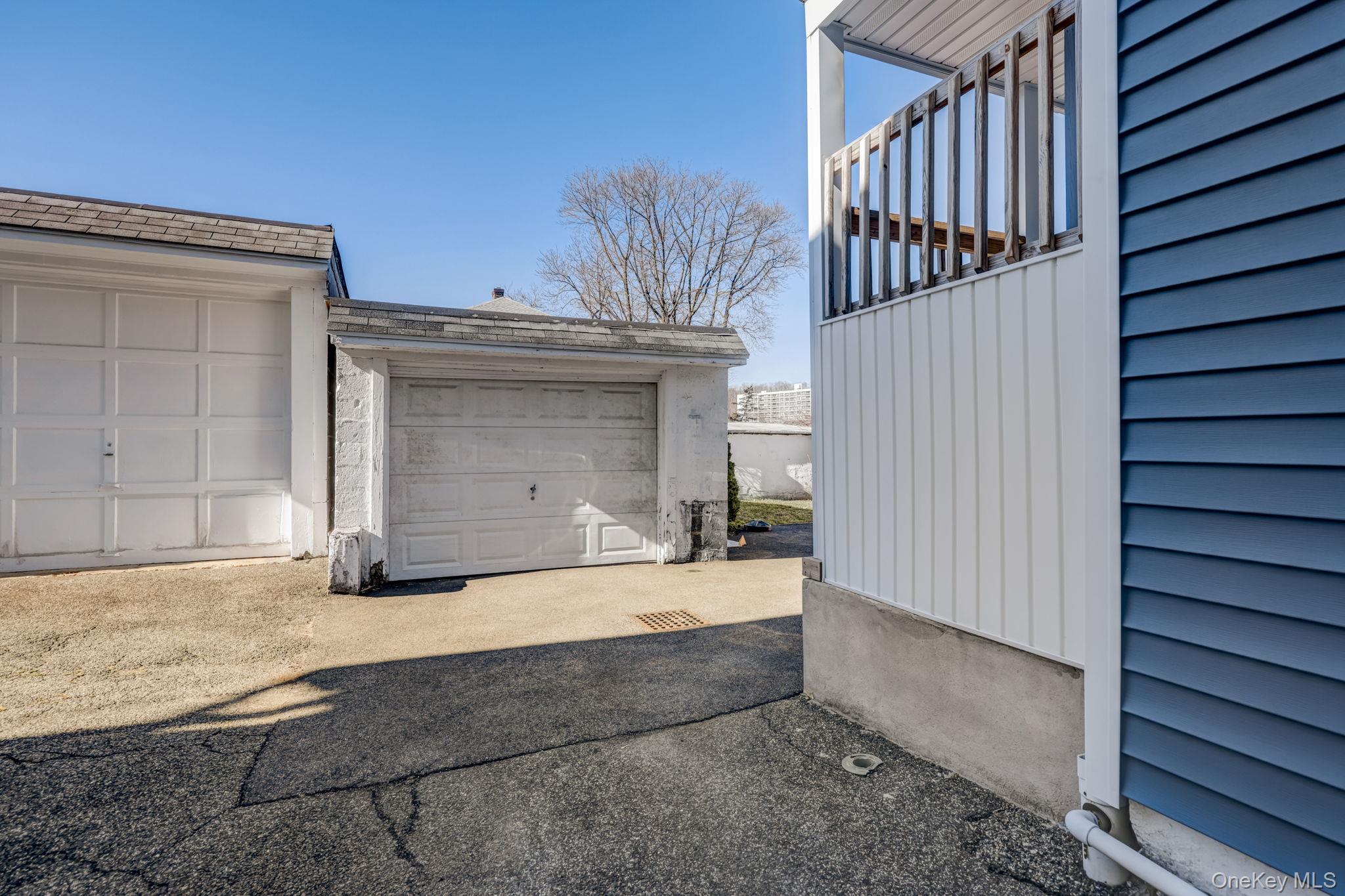 7 4th Street Unit: 2