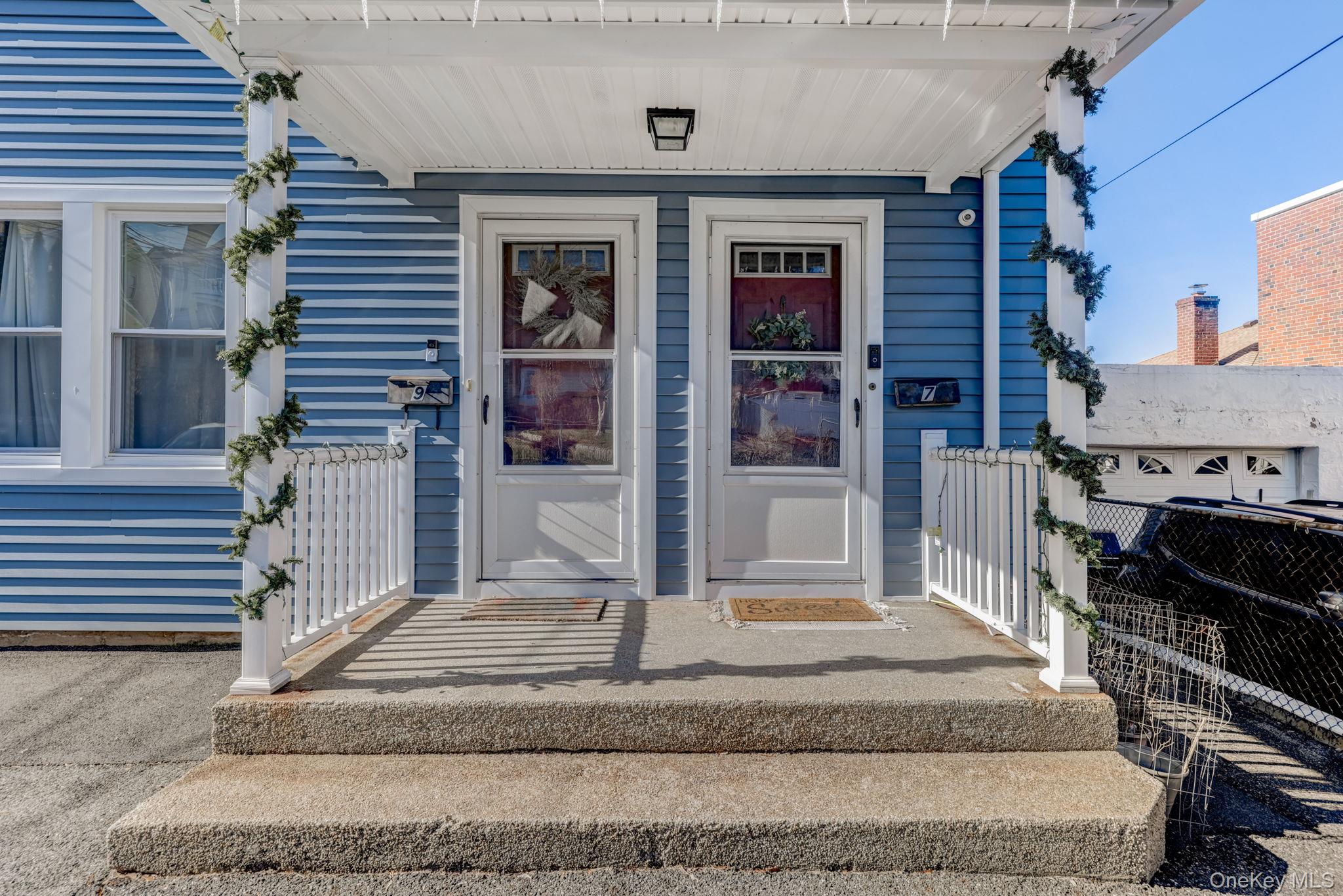 7 4th Street Unit: 2