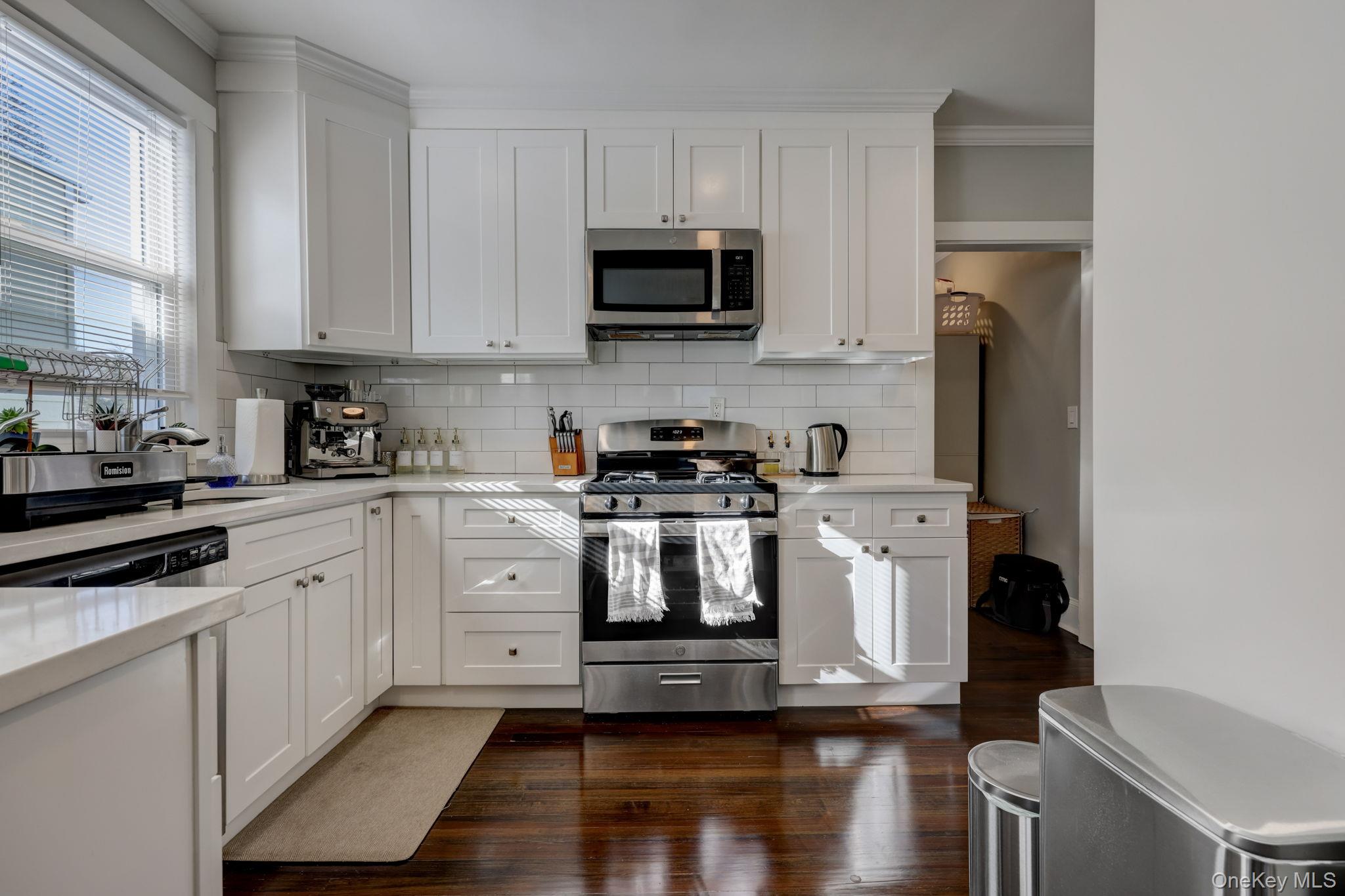 7 4th Street Unit: 2