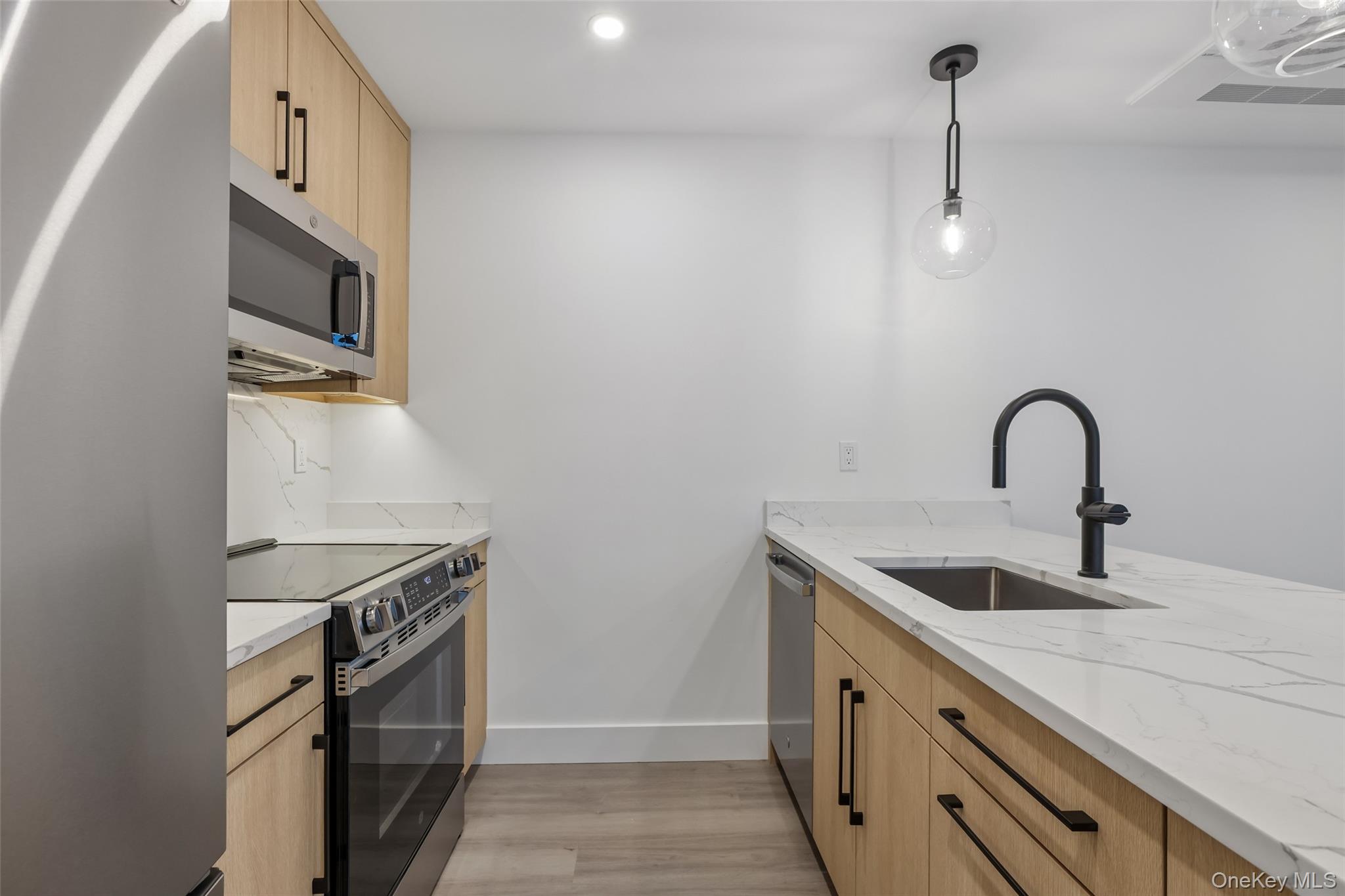 325 Manville Road Unit: 201