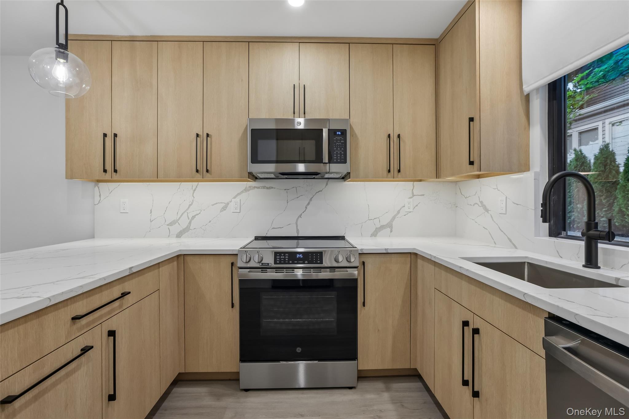 325 Manville Road Unit: 102