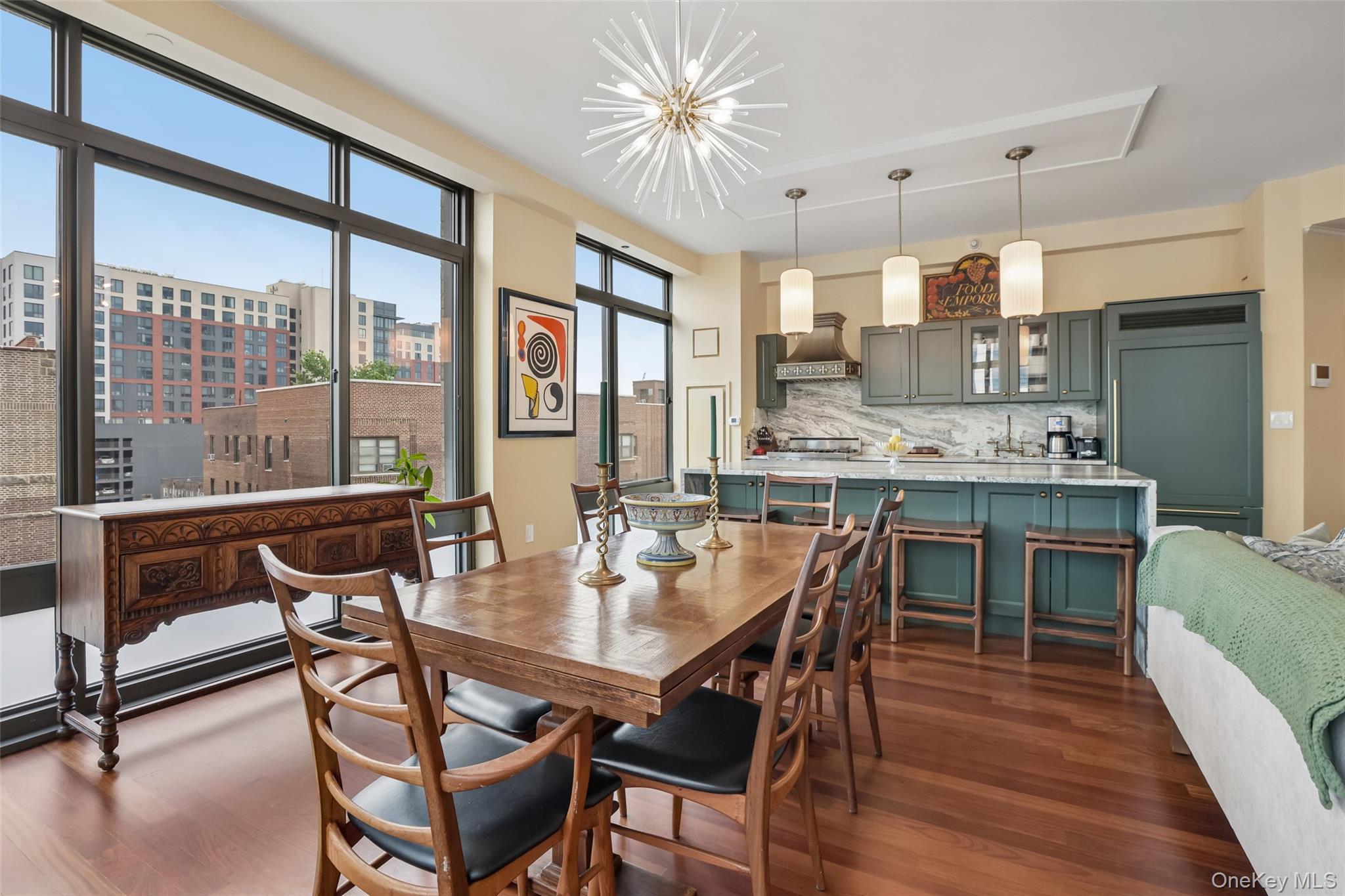 25 City Place Unit: 6C