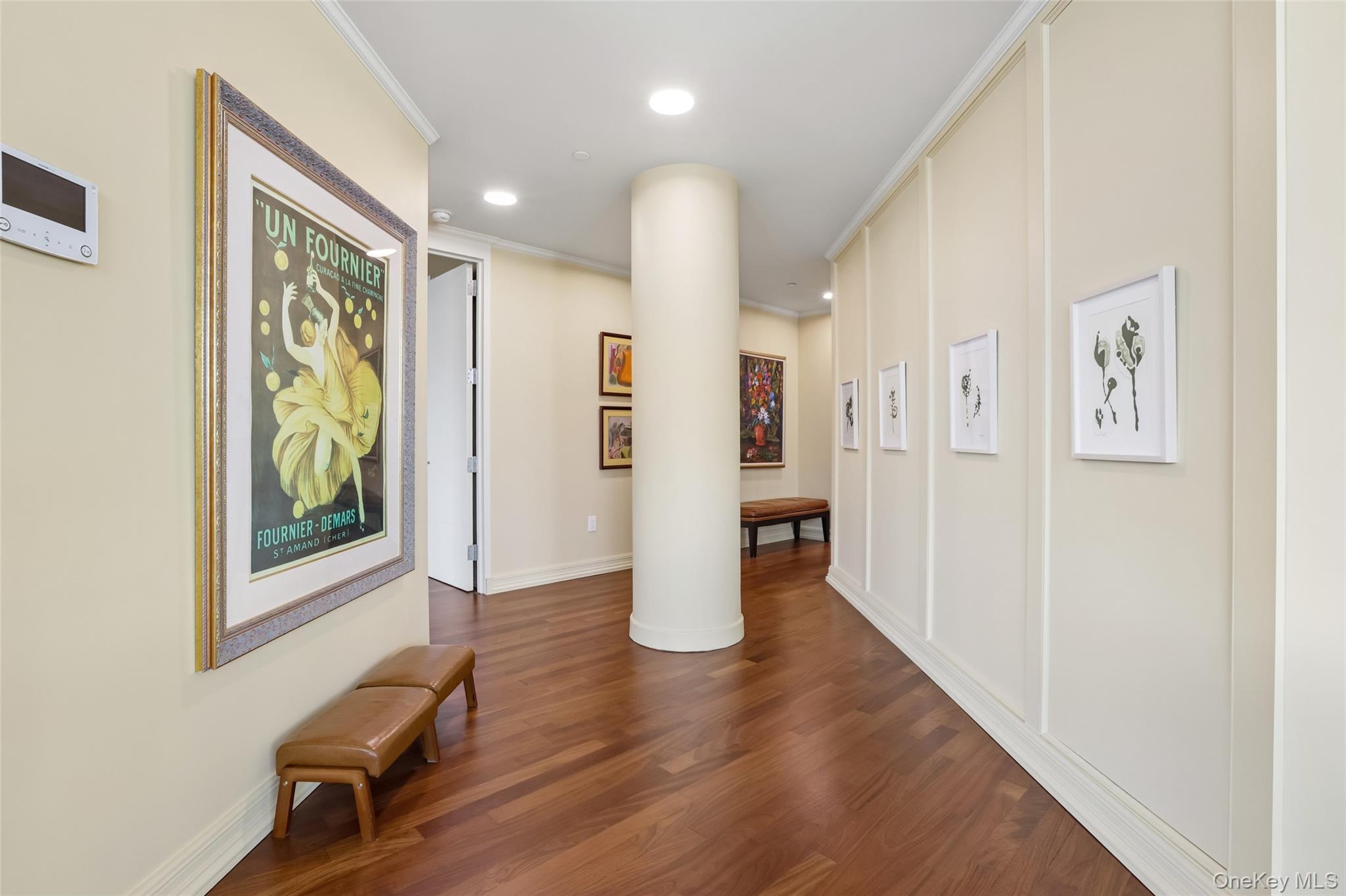 25 City Place Unit: 6C