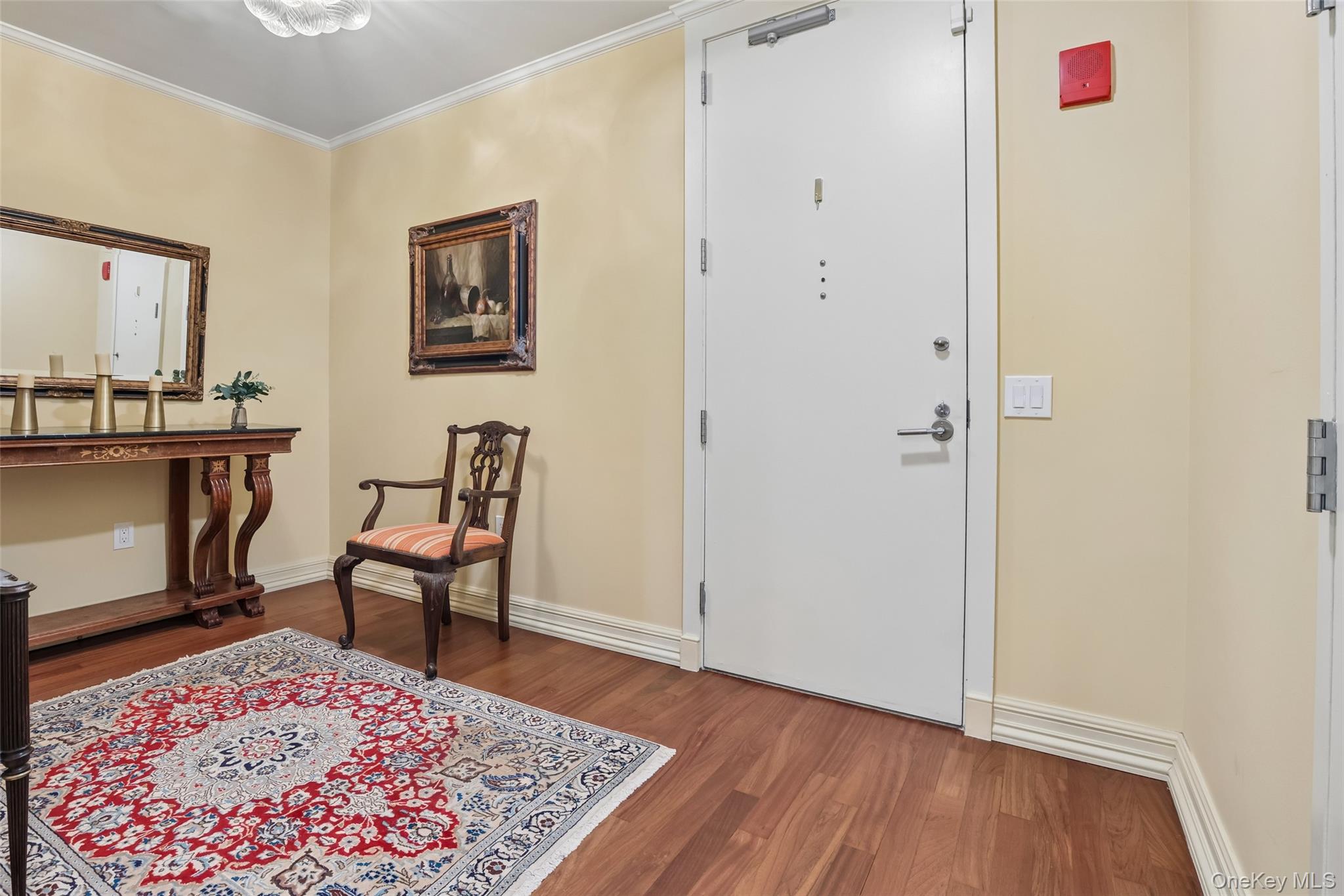 25 City Place Unit: 6C