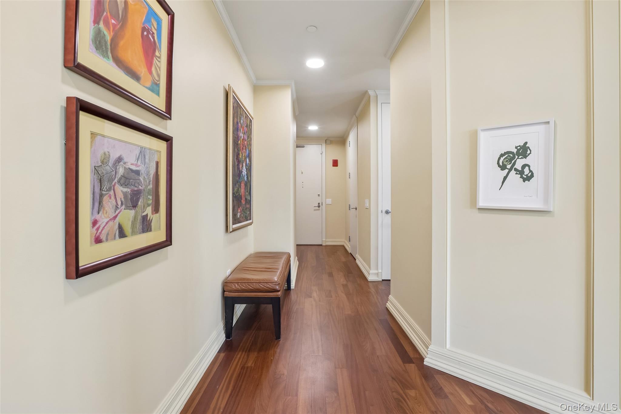 25 City Place Unit: 6C