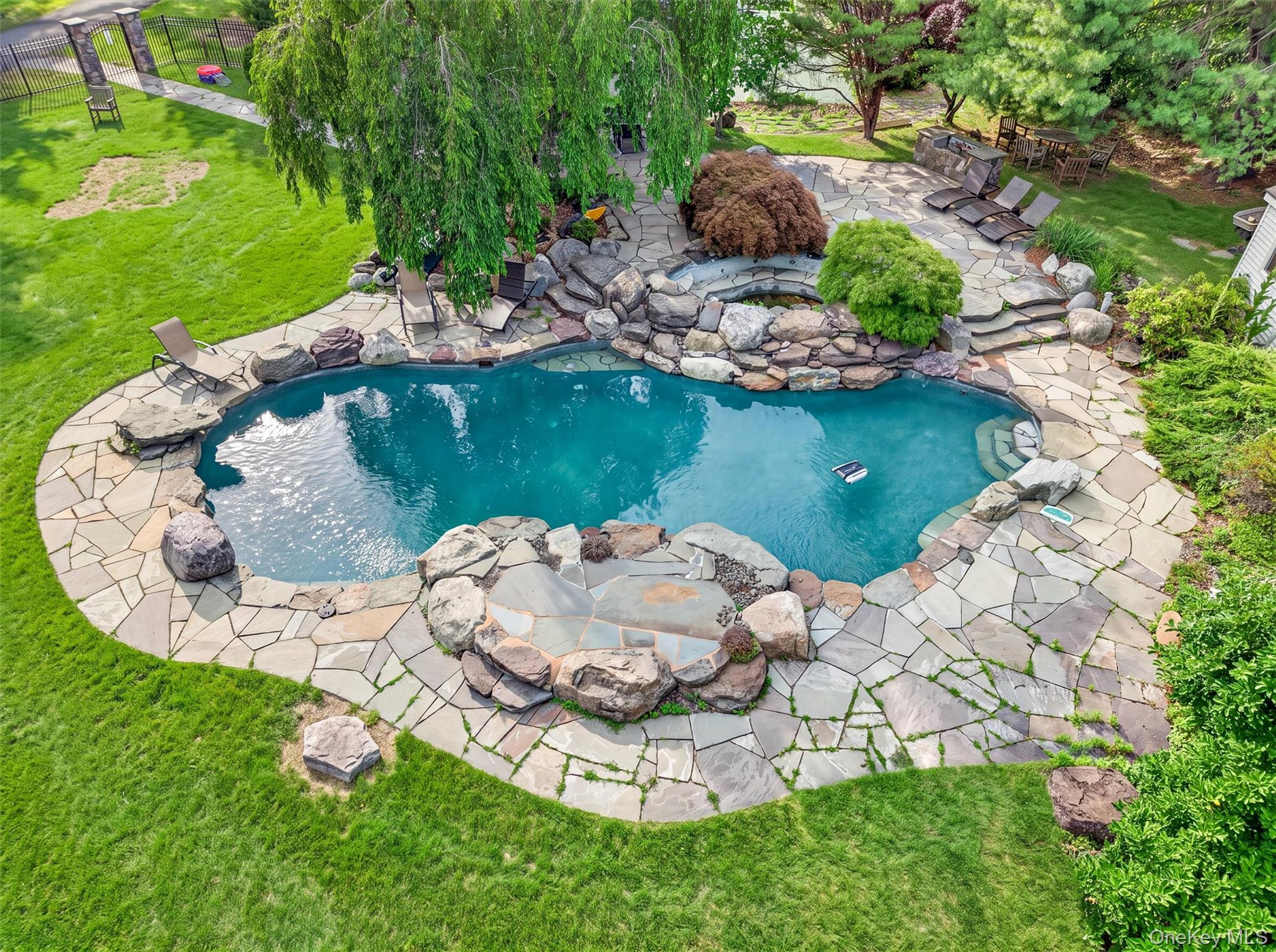 155 Arcadia Road