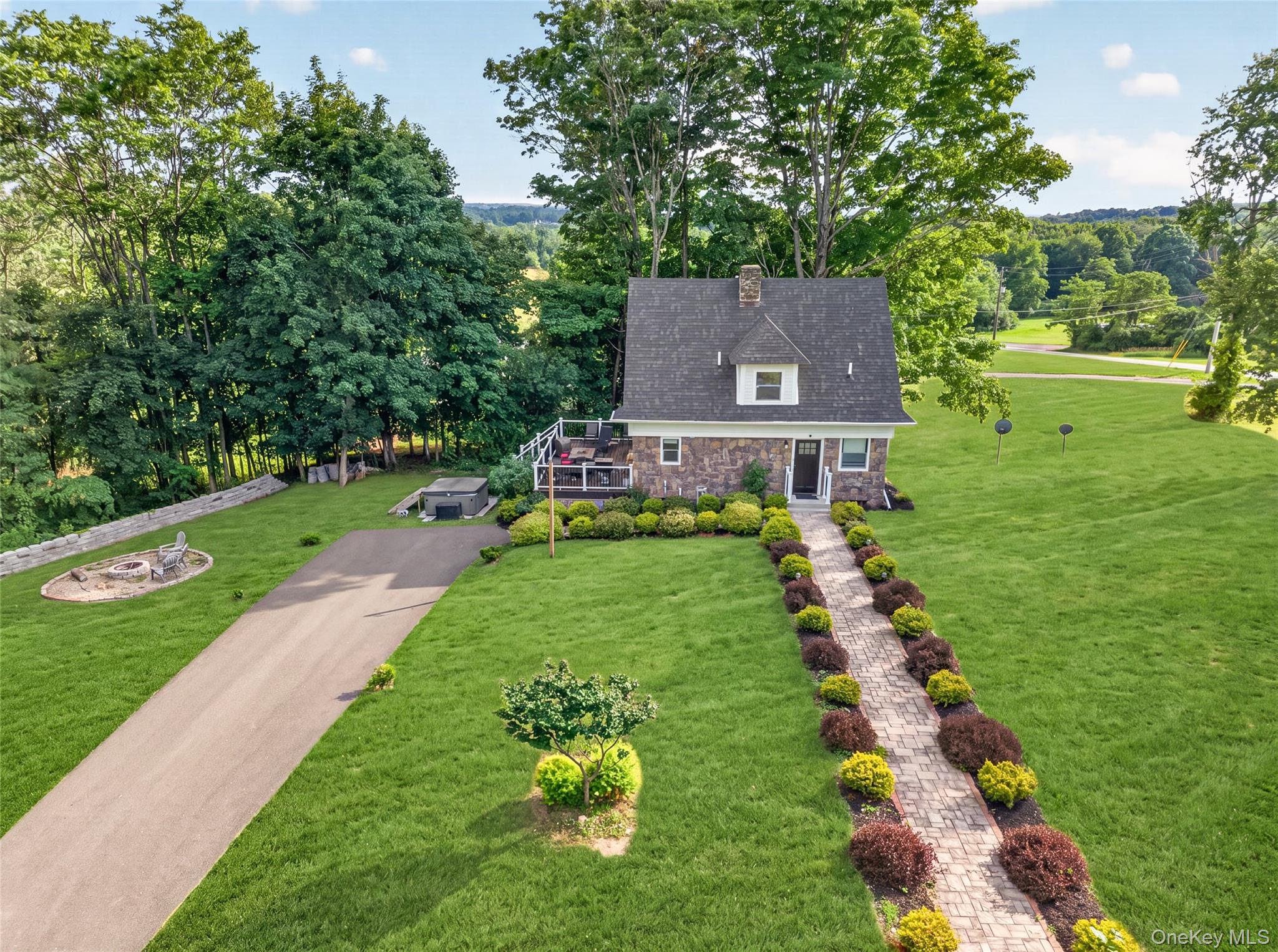 155 Arcadia Road