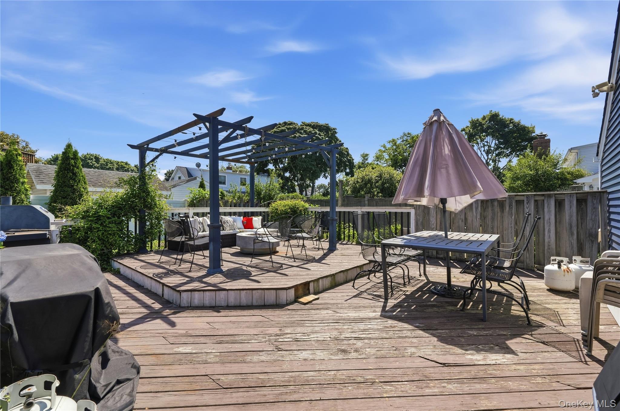 382 Johnson Avenue