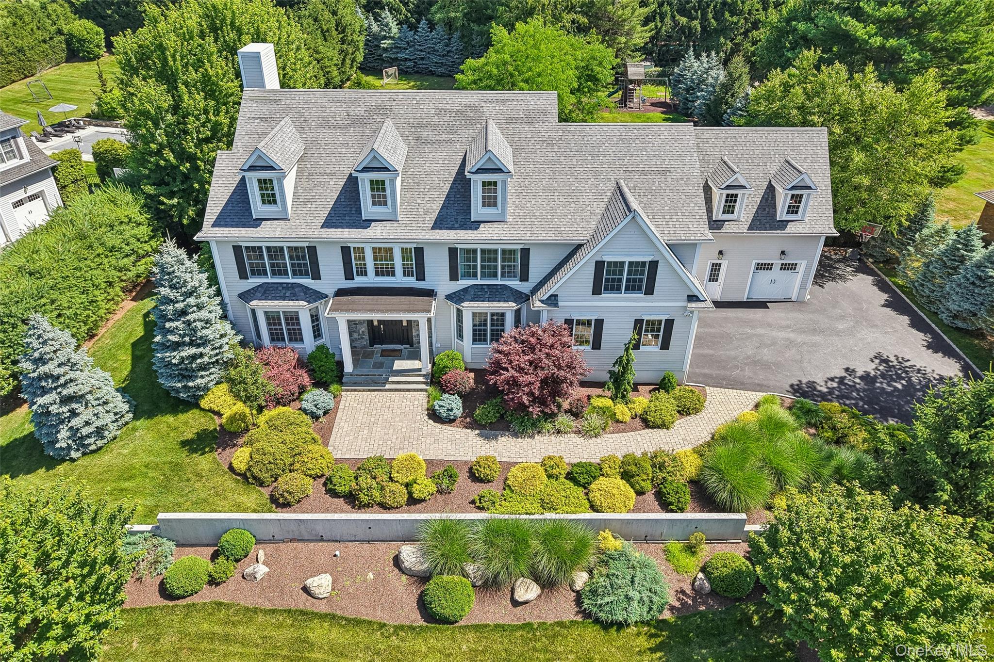 15 Heritage Drive