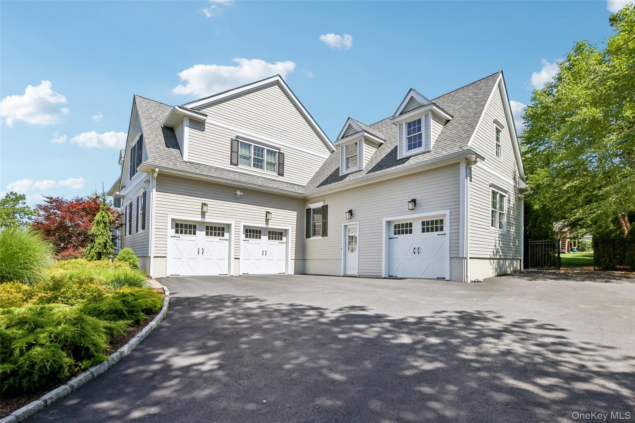 15 Heritage Drive