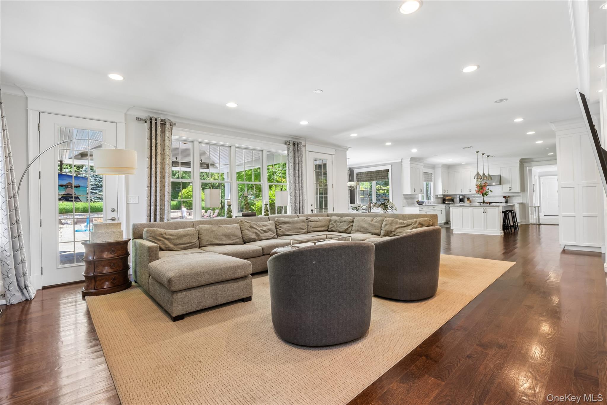 15 Heritage Drive