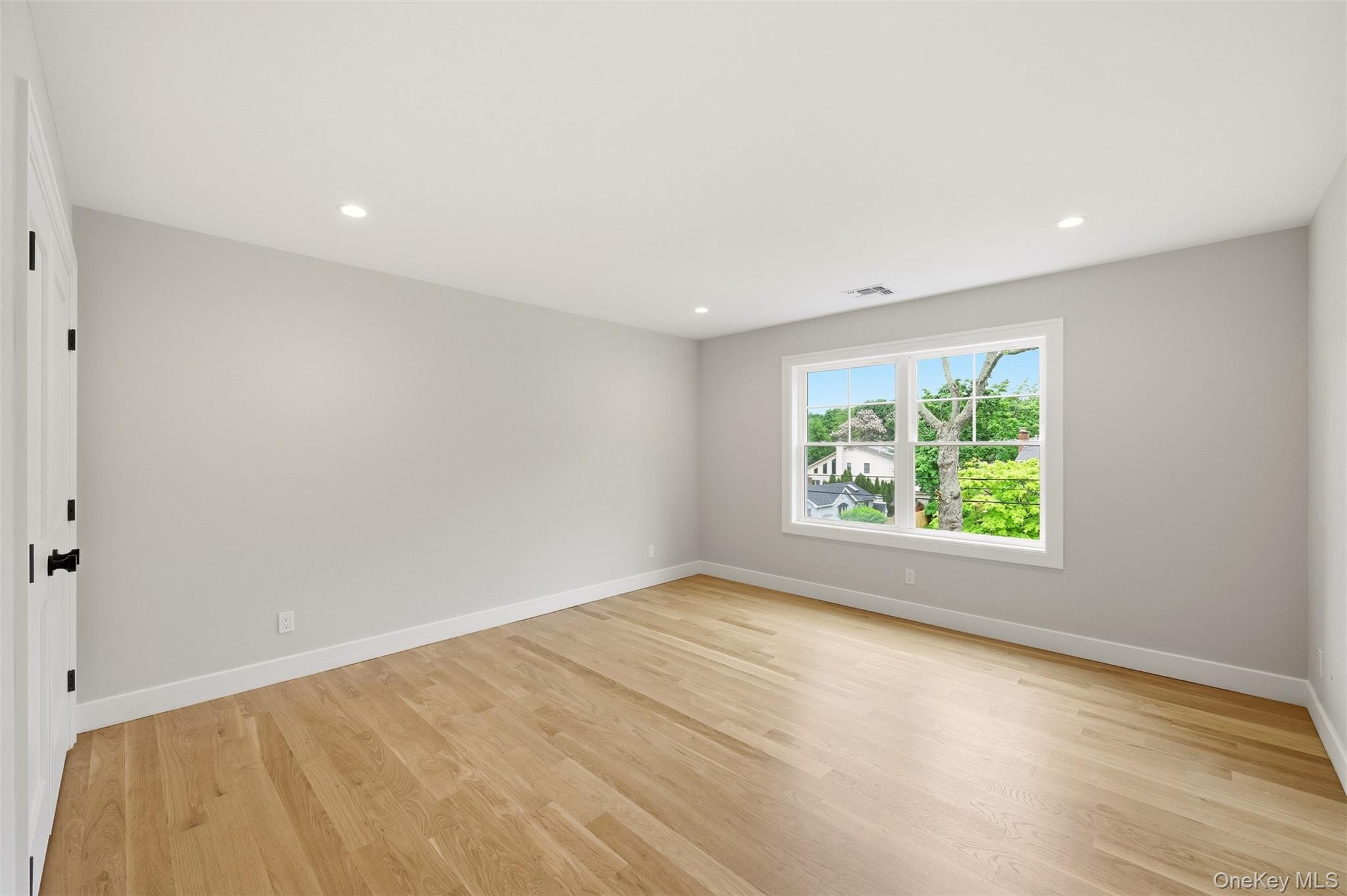 49 Valentine Avenue