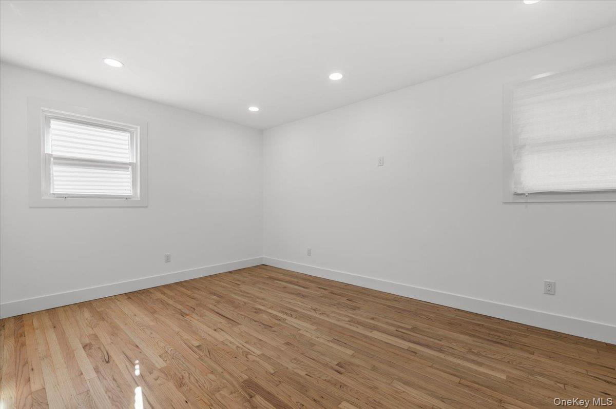 5 Willis Avenue