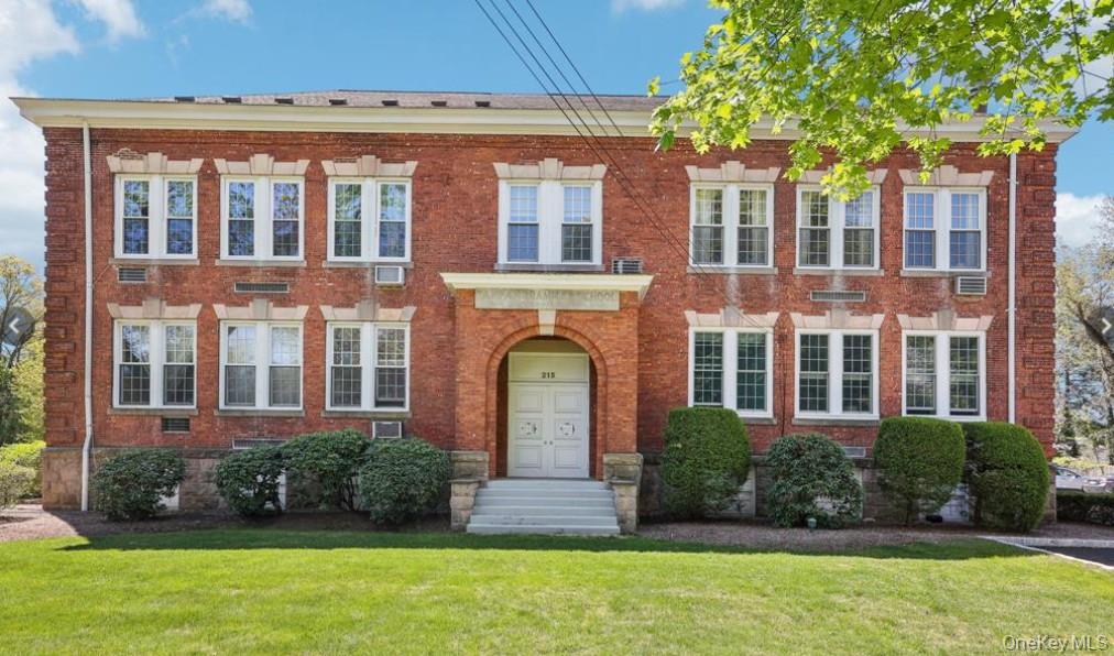 215 Washington Street Unit: 19