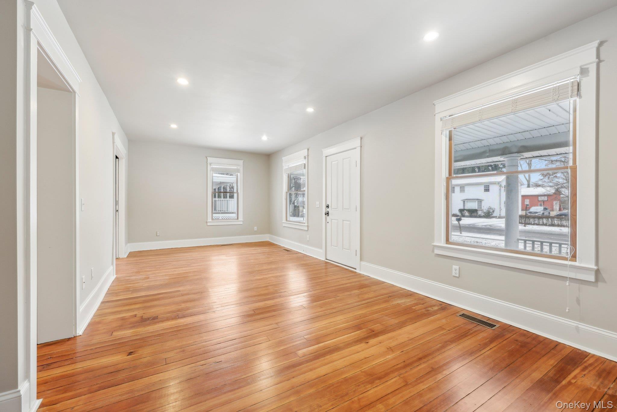 125 Smith Avenue