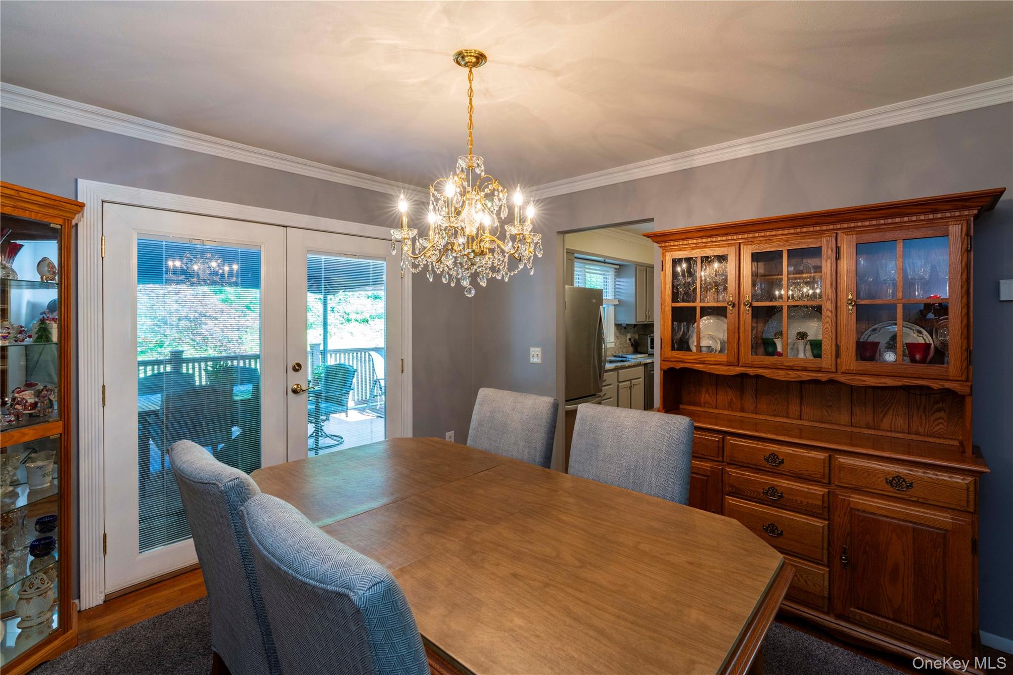 24 S Gate Drive
