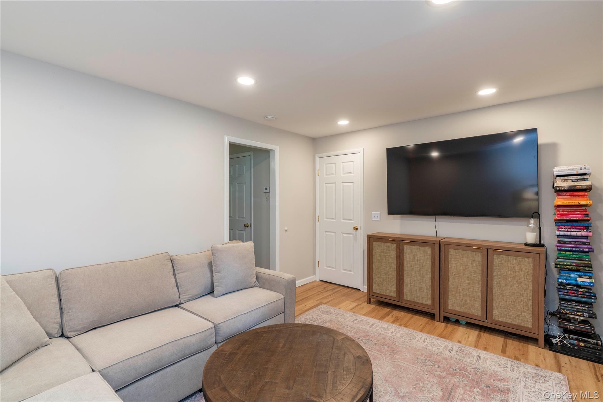 24 S Gate Drive