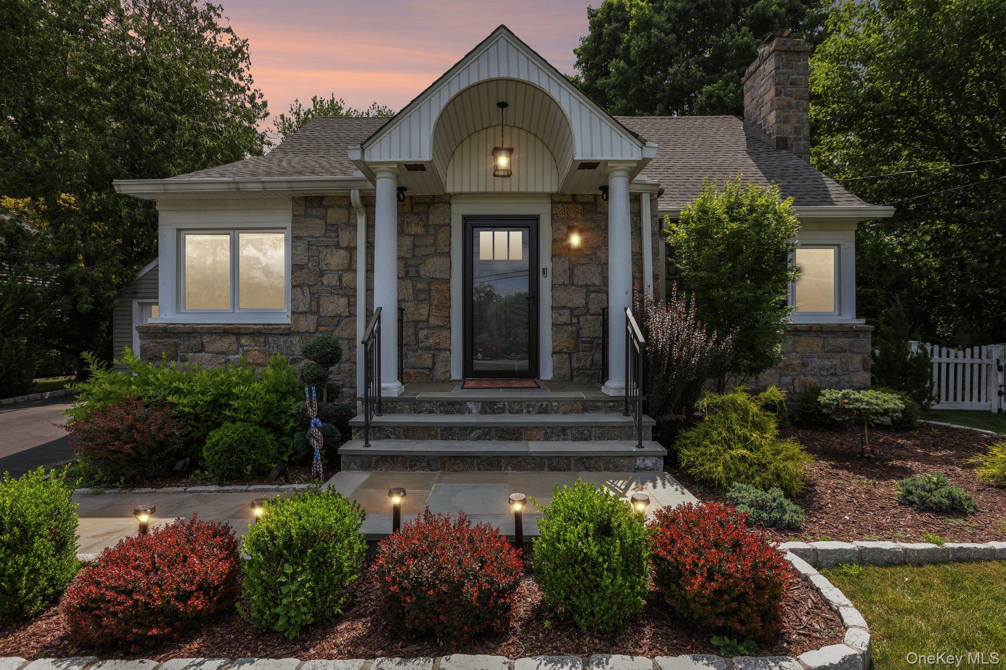 512 Westlake Drive